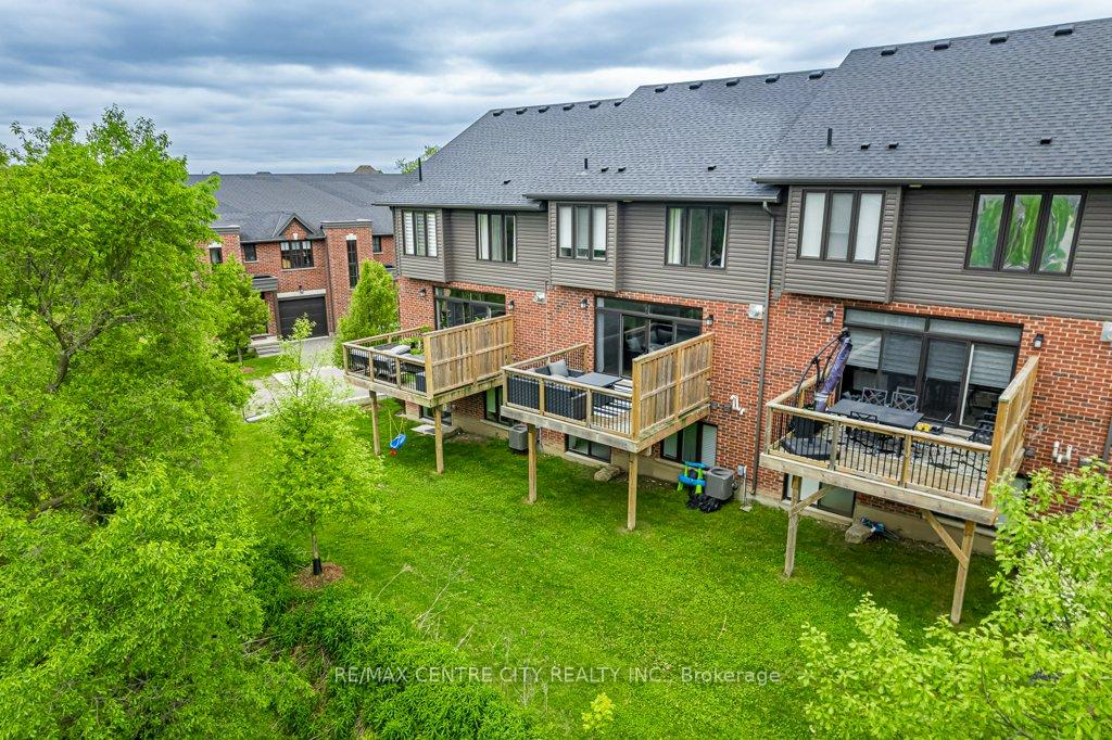 Photo 28 of Unit 12, 555 Sunningdale Road E, London, North B — HOMEH