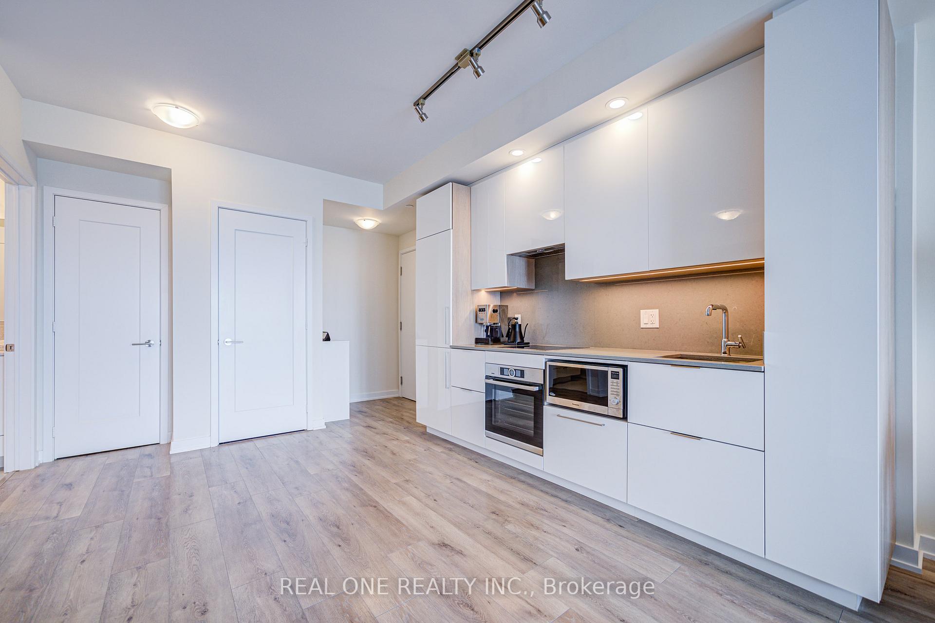 Photo 10 of Unit 1810, 28 Freeland Street, Toronto, Waterfront Communities — HOMEH