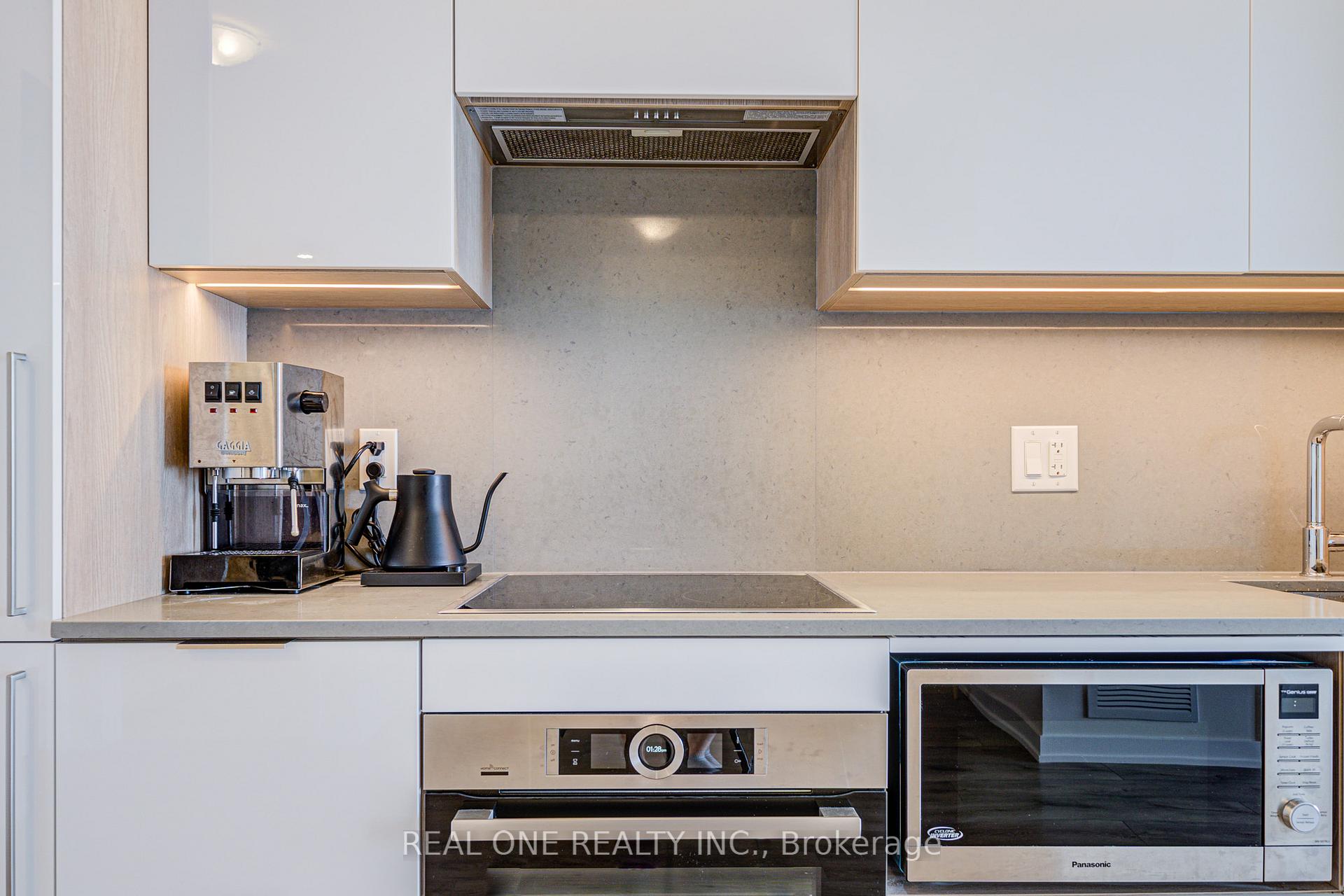 Photo 17 of Unit 1810, 28 Freeland Street, Toronto, Waterfront Communities — HOMEH