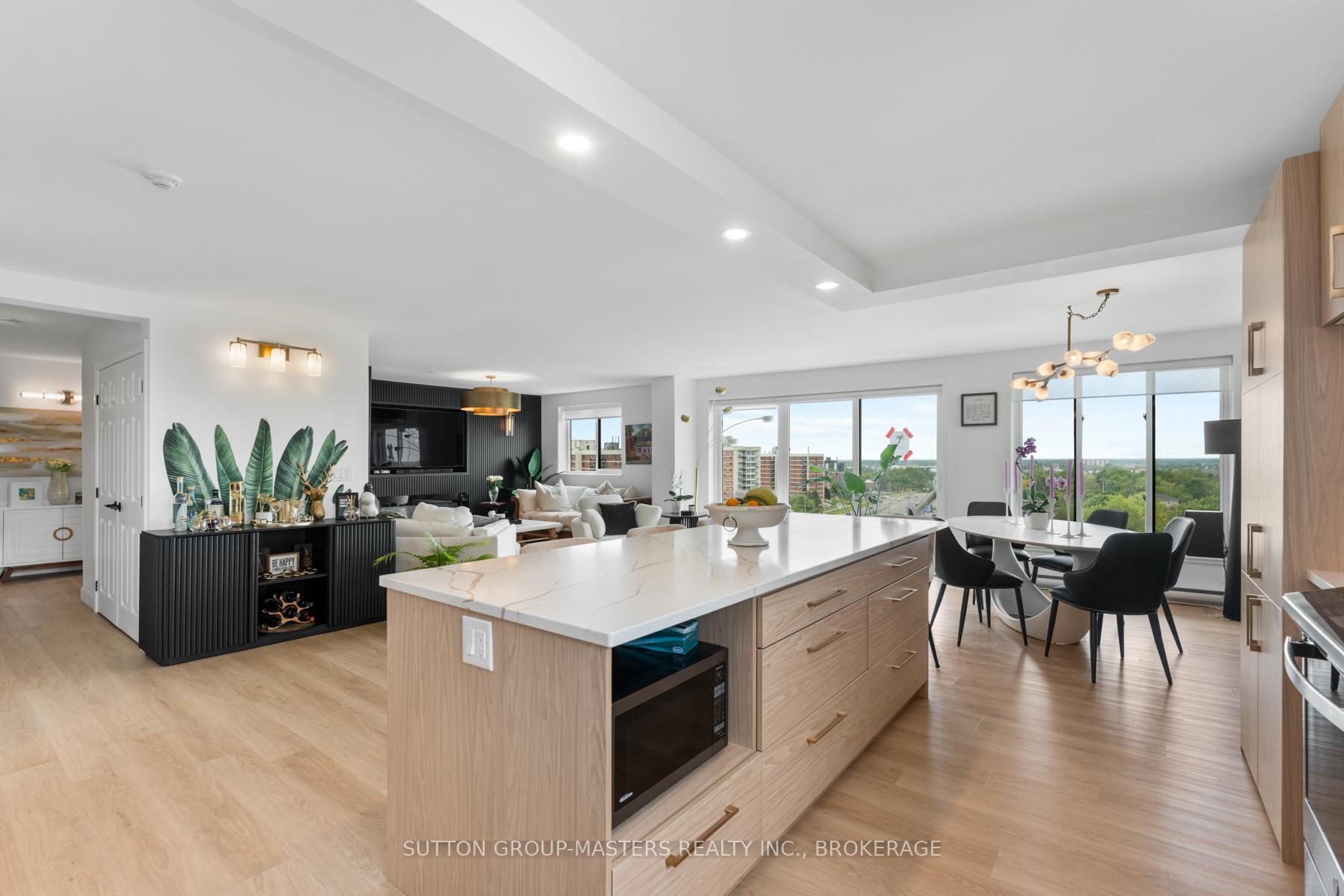 Photo 29 of Unit 1005, 257 Bath Road, Kingston, West of Sir John A. Blvd — HOMEH