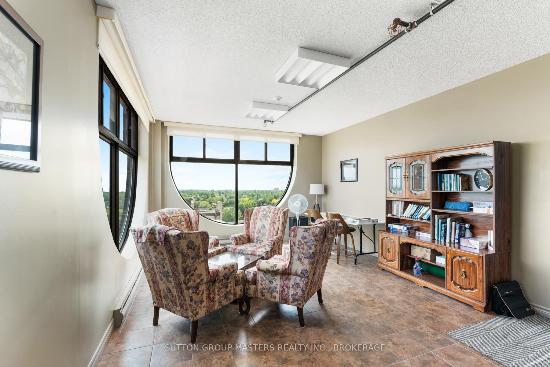 Photo 17 of Unit 1005, 257 Bath Road, Kingston, West of Sir John A. Blvd — HOMEH