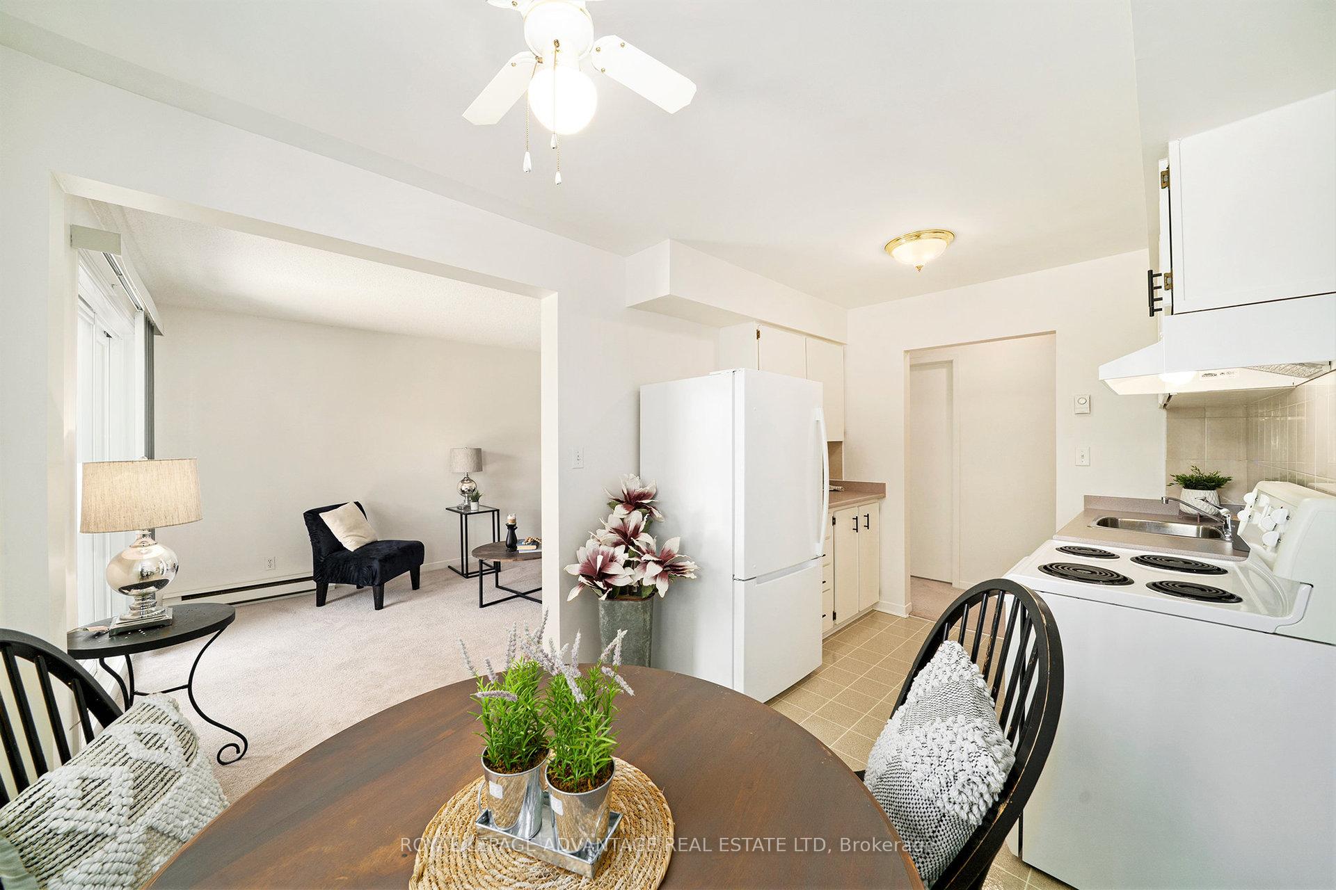 Photo 4 of Unit #204, 26 Pearl Street, Smiths Falls — HOMEH