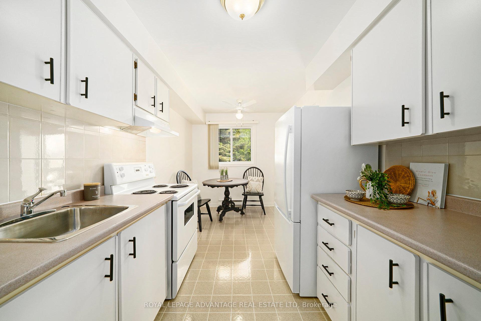 Photo 7 of Unit #204, 26 Pearl Street, Smiths Falls — HOMEH