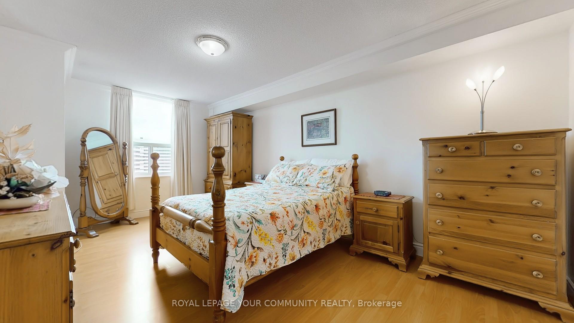 Photo 10 of Unit 1008, 50 Inverlochy Boulevard, Markham, Royal Orchard — HOMEH