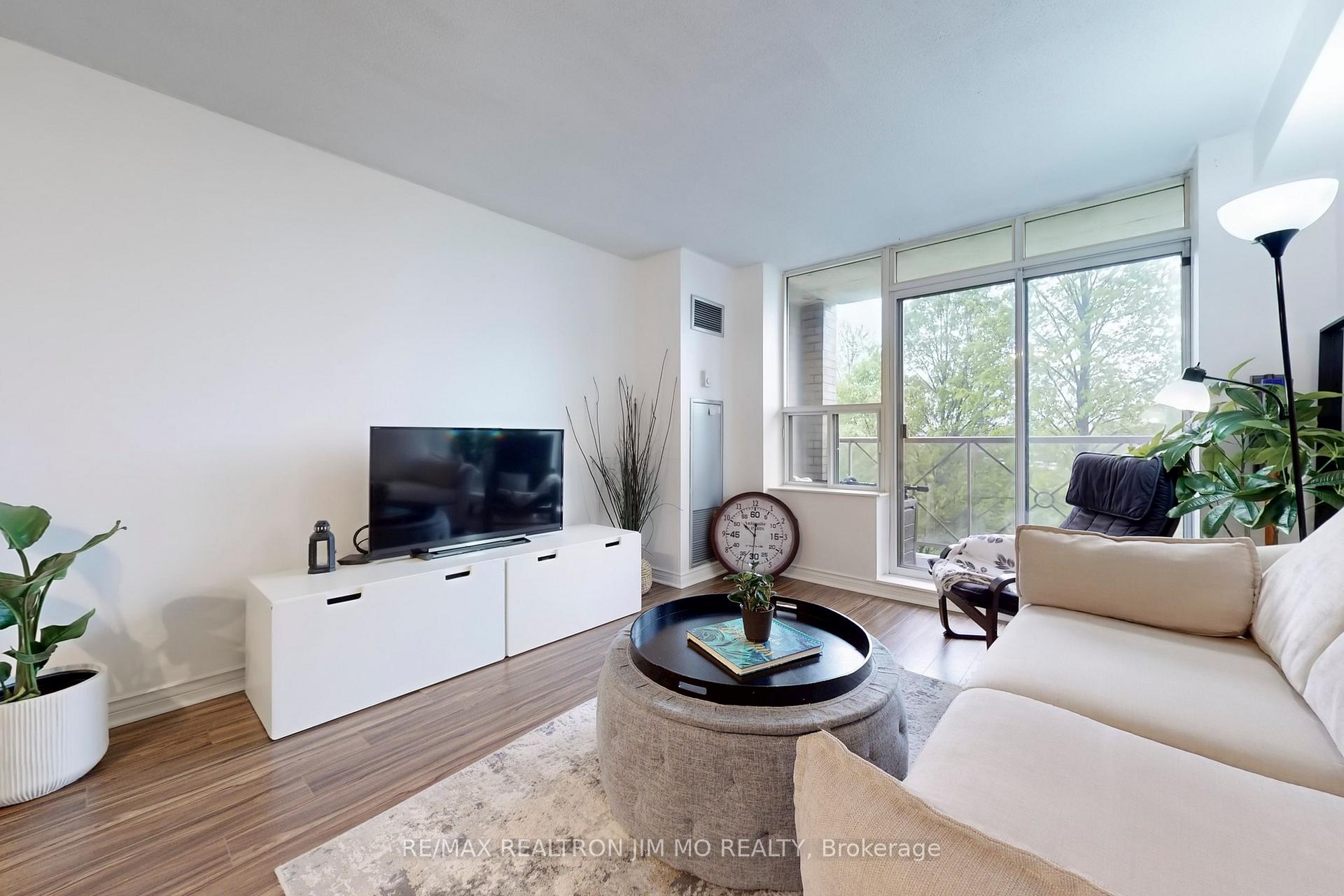 Photo 2 of Unit 307, 2200 John Street, Markham, German Mills — HOMEH