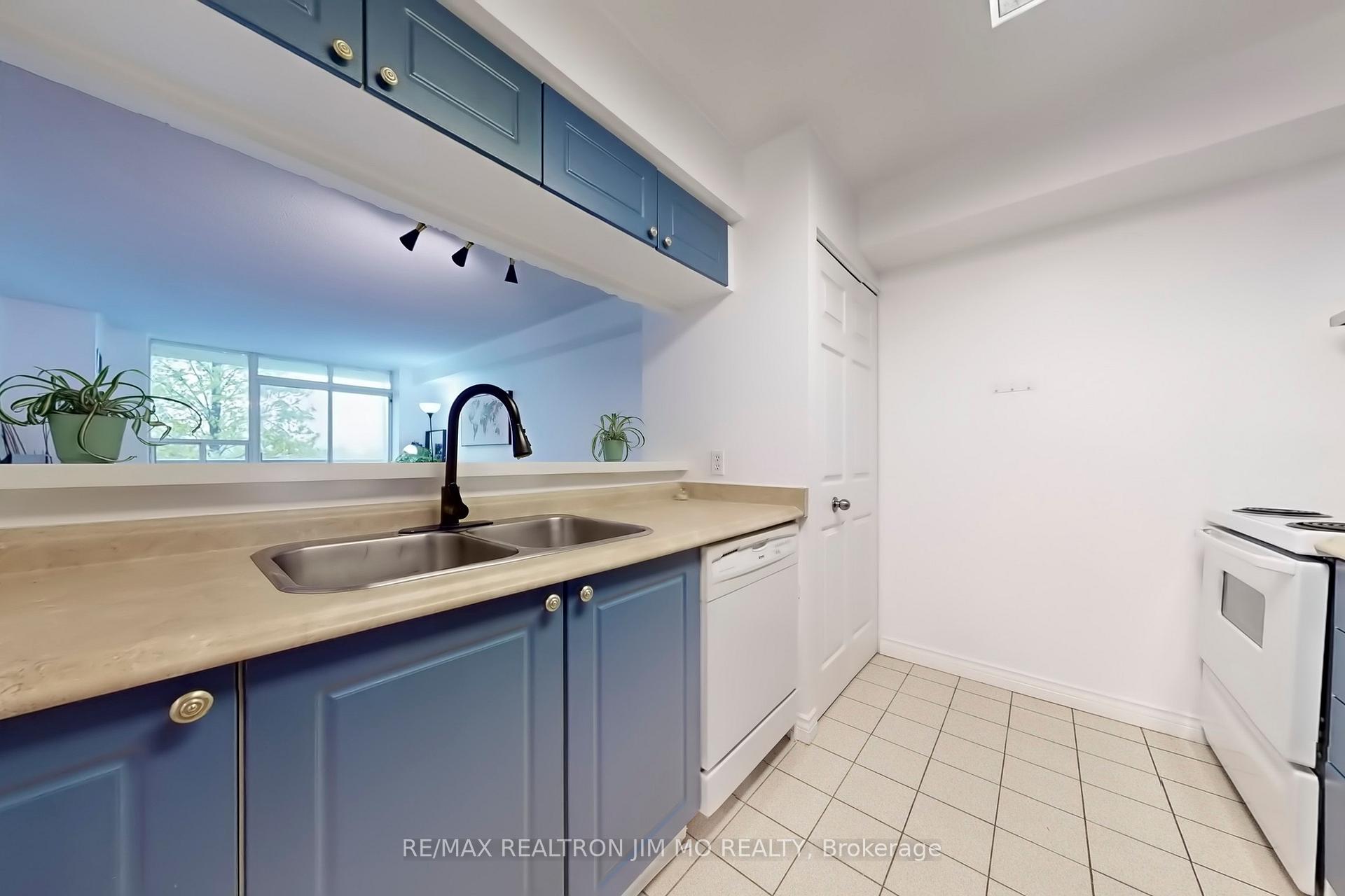 Photo 25 of Unit 307, 2200 John Street, Markham, German Mills — HOMEH