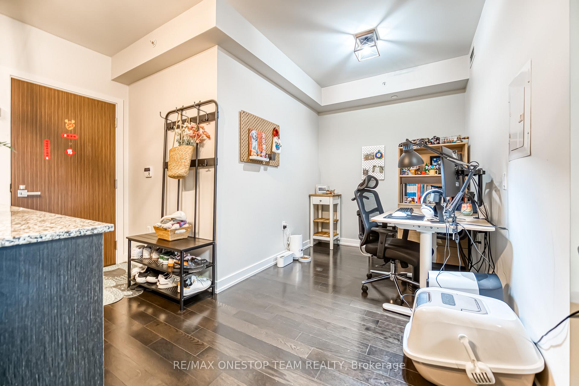 Photo 9 of Unit 1103, 1 The Esplanade, Toronto, Waterfront Communities — HOMEH