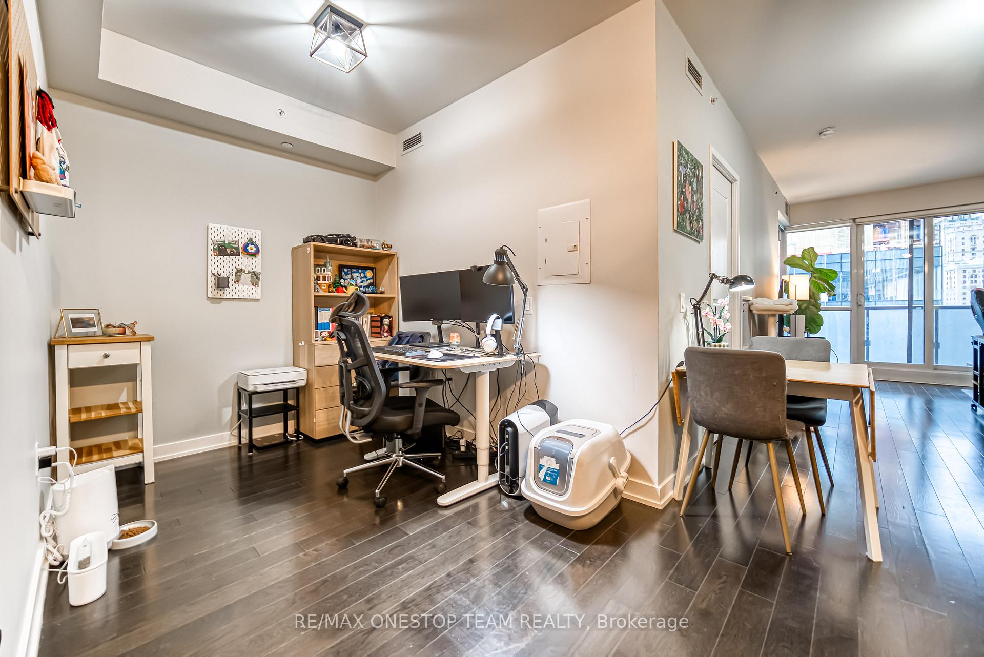 Photo 19 of Unit 1103, 1 The Esplanade, Toronto, Waterfront Communities — HOMEH