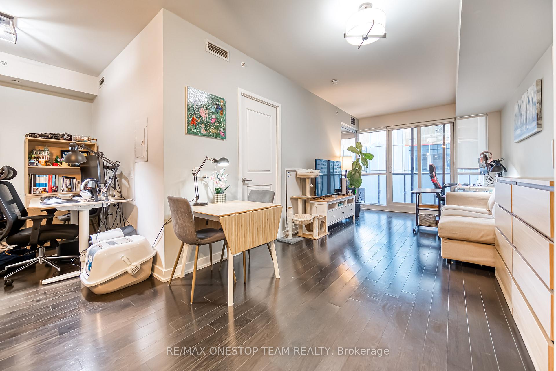 Photo 13 of Unit 1103, 1 The Esplanade, Toronto, Waterfront Communities — HOMEH