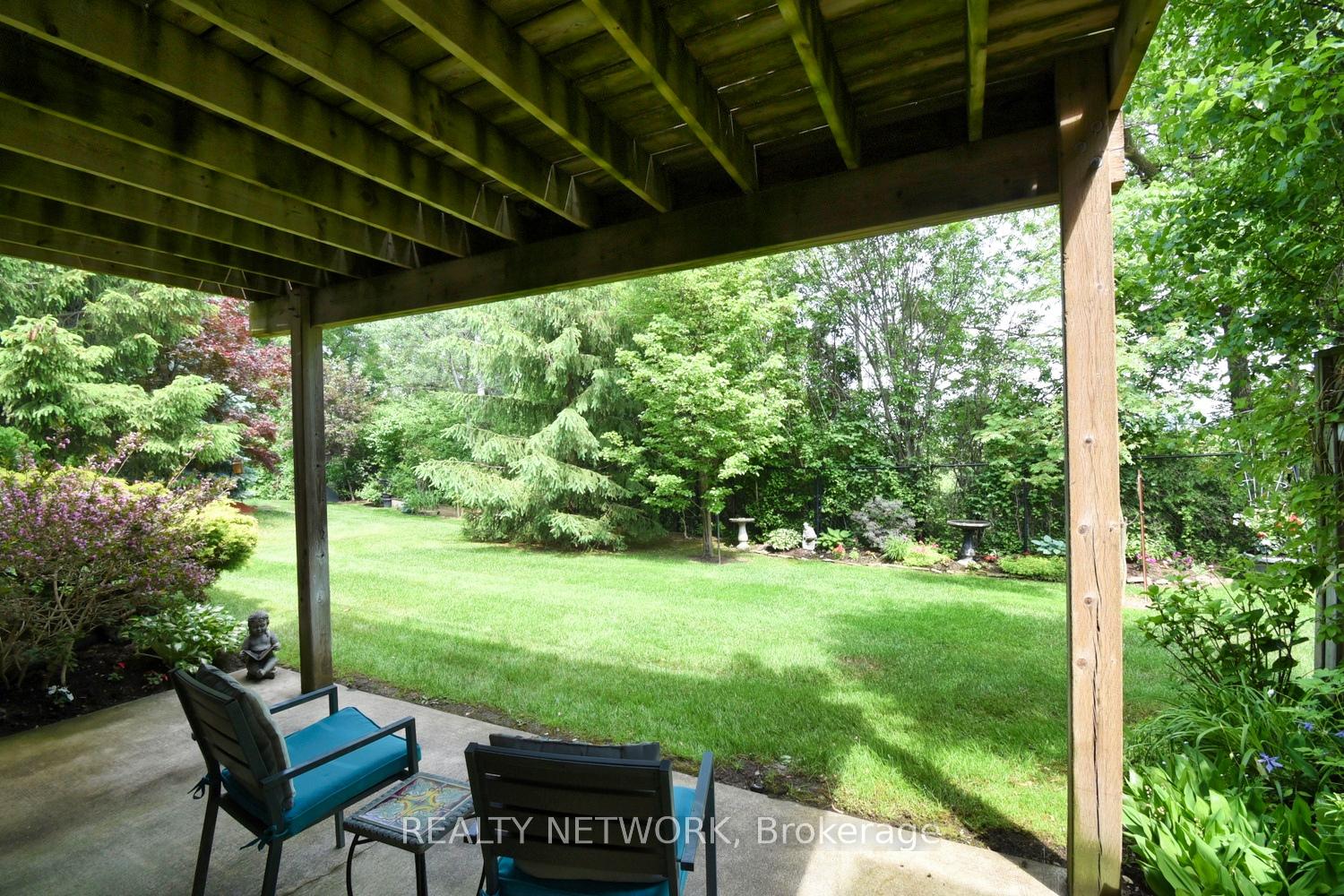 Photo 40 of Unit 4, 31 Sawmill Road, St. Catharines, Grapeview — HOMEH