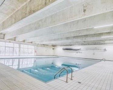 Front of Unit 112, 5 Sunny Glen Way