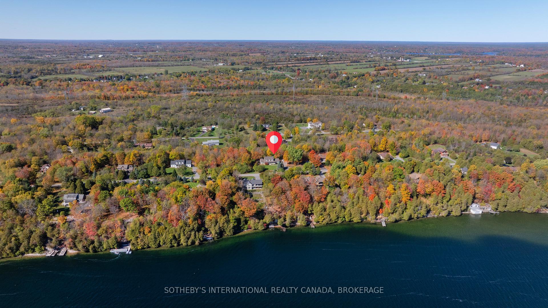 Photo 4 of 1063 Cliffside Lane, Frontenac, Frontenac South — HOMEH
