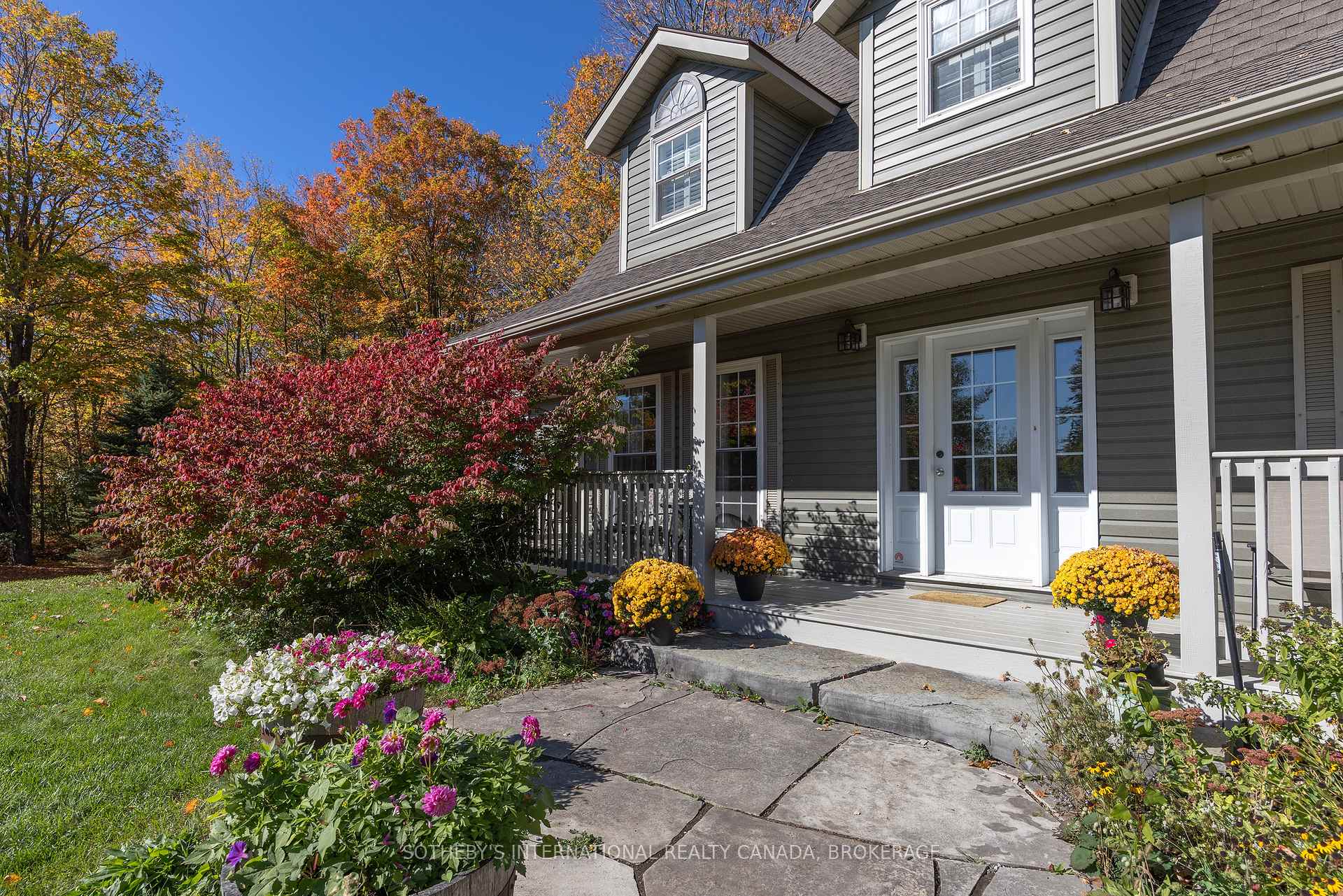 Photo 20 of 1063 Cliffside Lane, Frontenac, Frontenac South — HOMEH