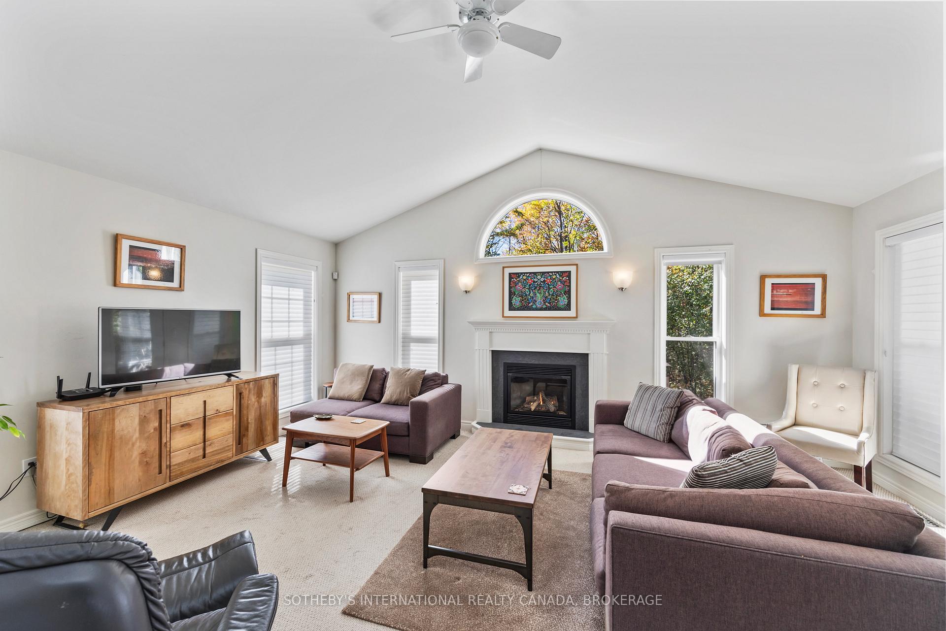 Photo 28 of 1063 Cliffside Lane, Frontenac, Frontenac South — HOMEH