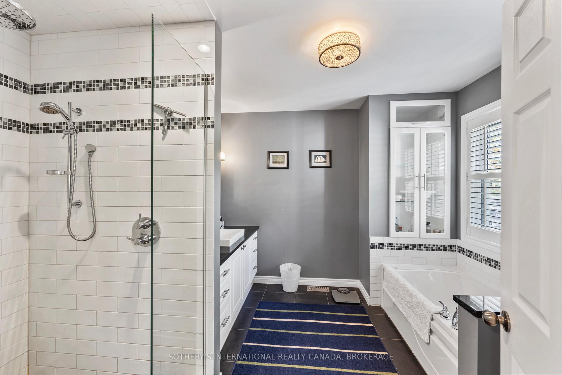 Photo 39 of 1063 Cliffside Lane, Frontenac, Frontenac South — HOMEH