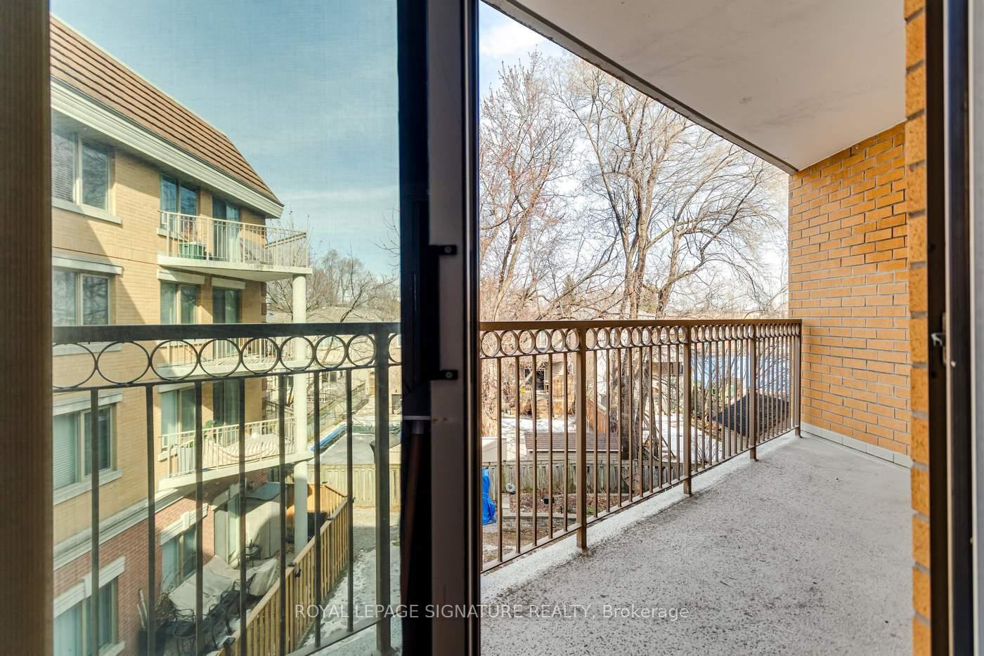 Photo 12 of Unit 311, 211 Randolph Road, Toronto, Leaside — HOMEH