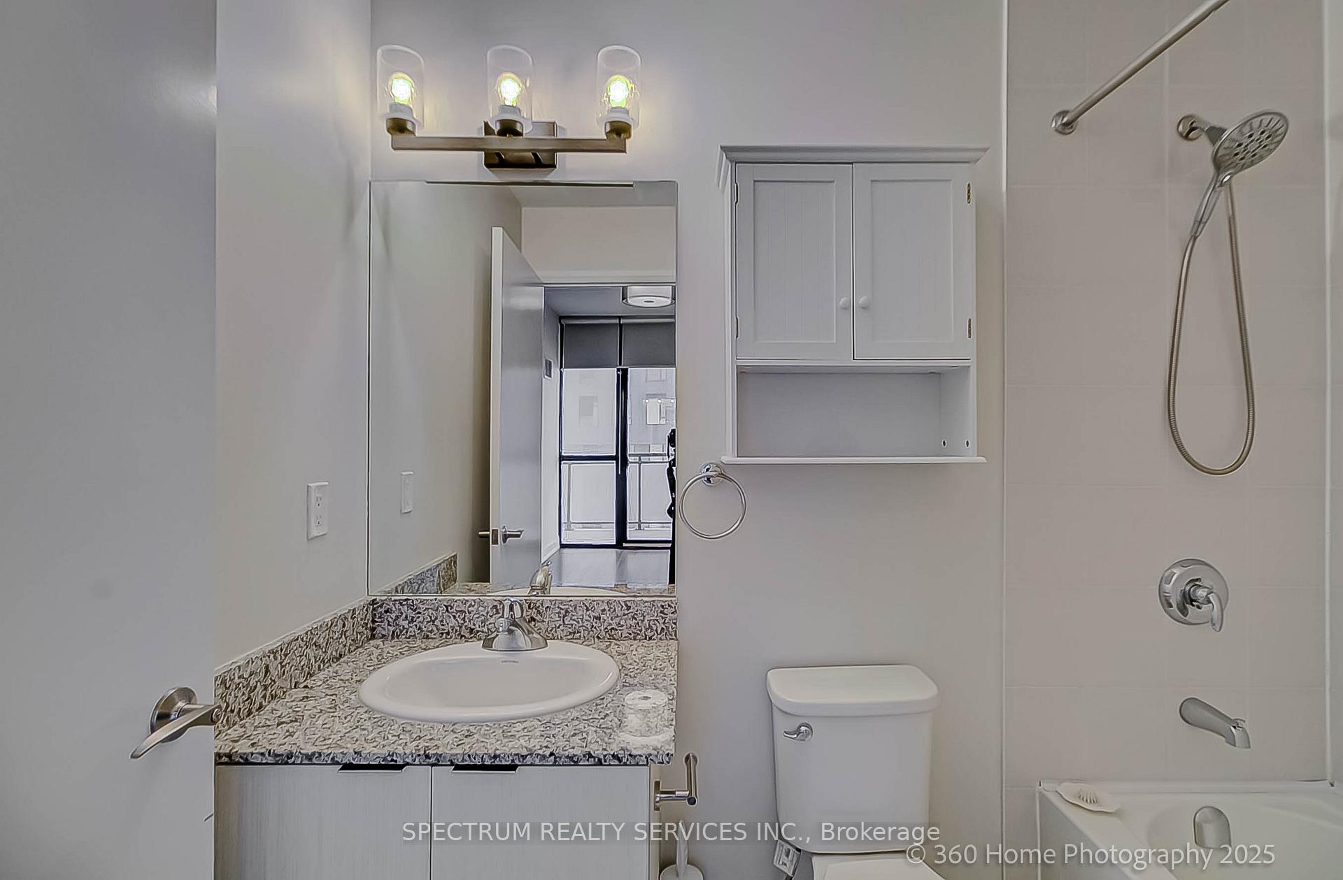 Photo 17 of Unit 1906, 2910 Highway 7 W, Vaughan, Concord — HOMEH
