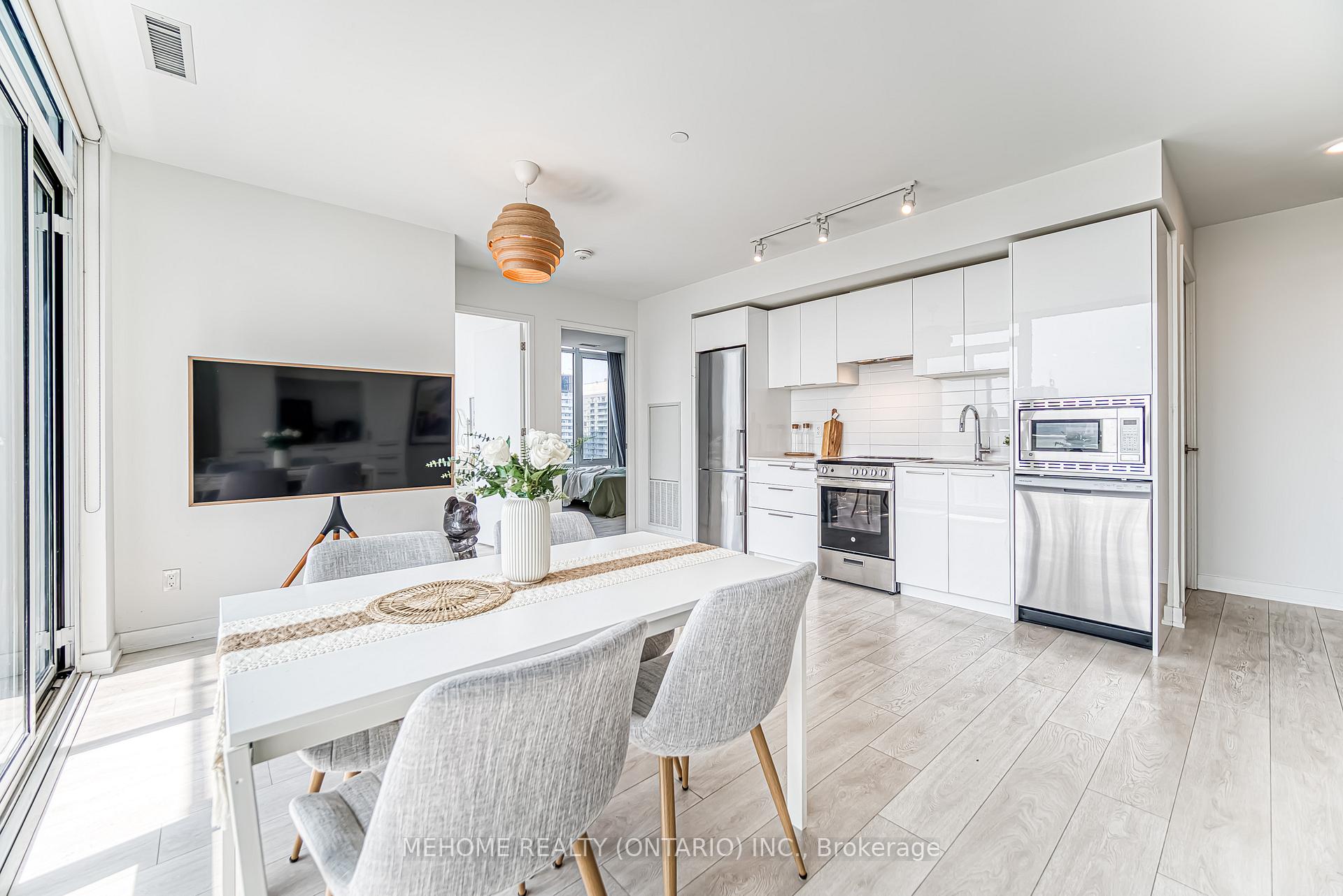 Photo 8 of Unit 2902, 501 Yonge Street, Toronto, Church-Yonge Corridor — HOMEH