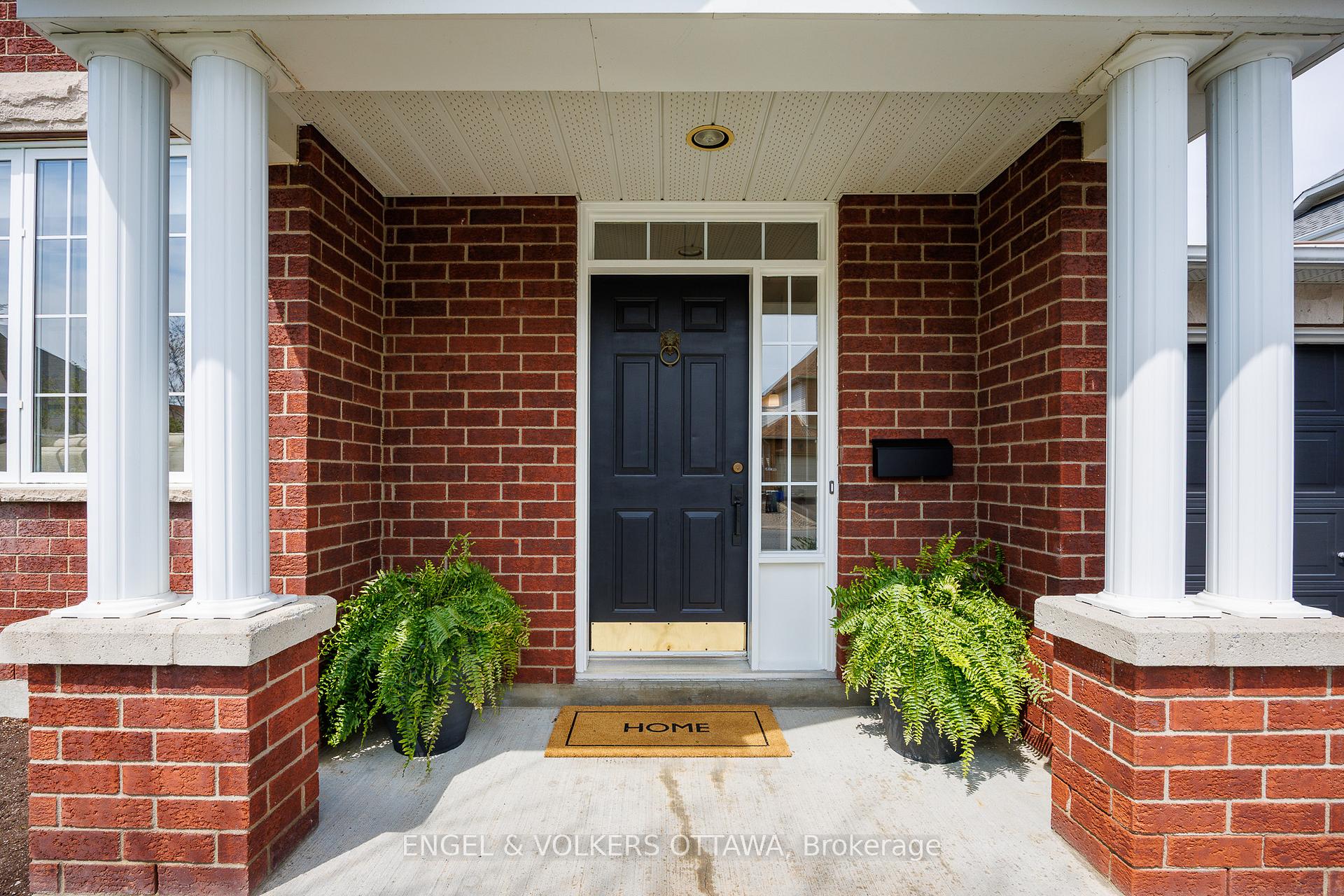 Photo 3 of 14 Rossan Street, Ottawa, Barrhaven East — HOMEH