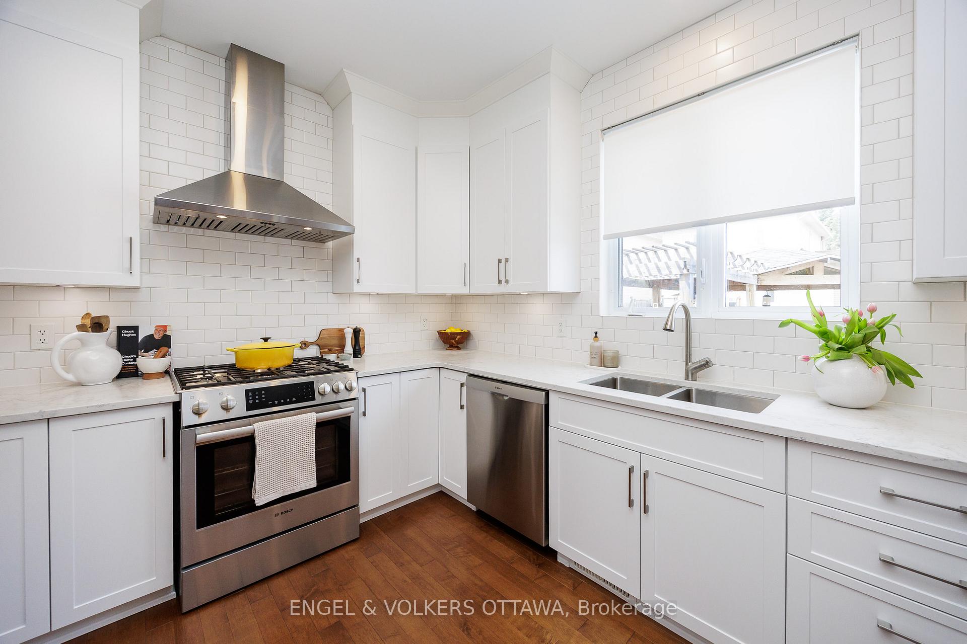 Photo 16 of 14 Rossan Street, Ottawa, Barrhaven East — HOMEH