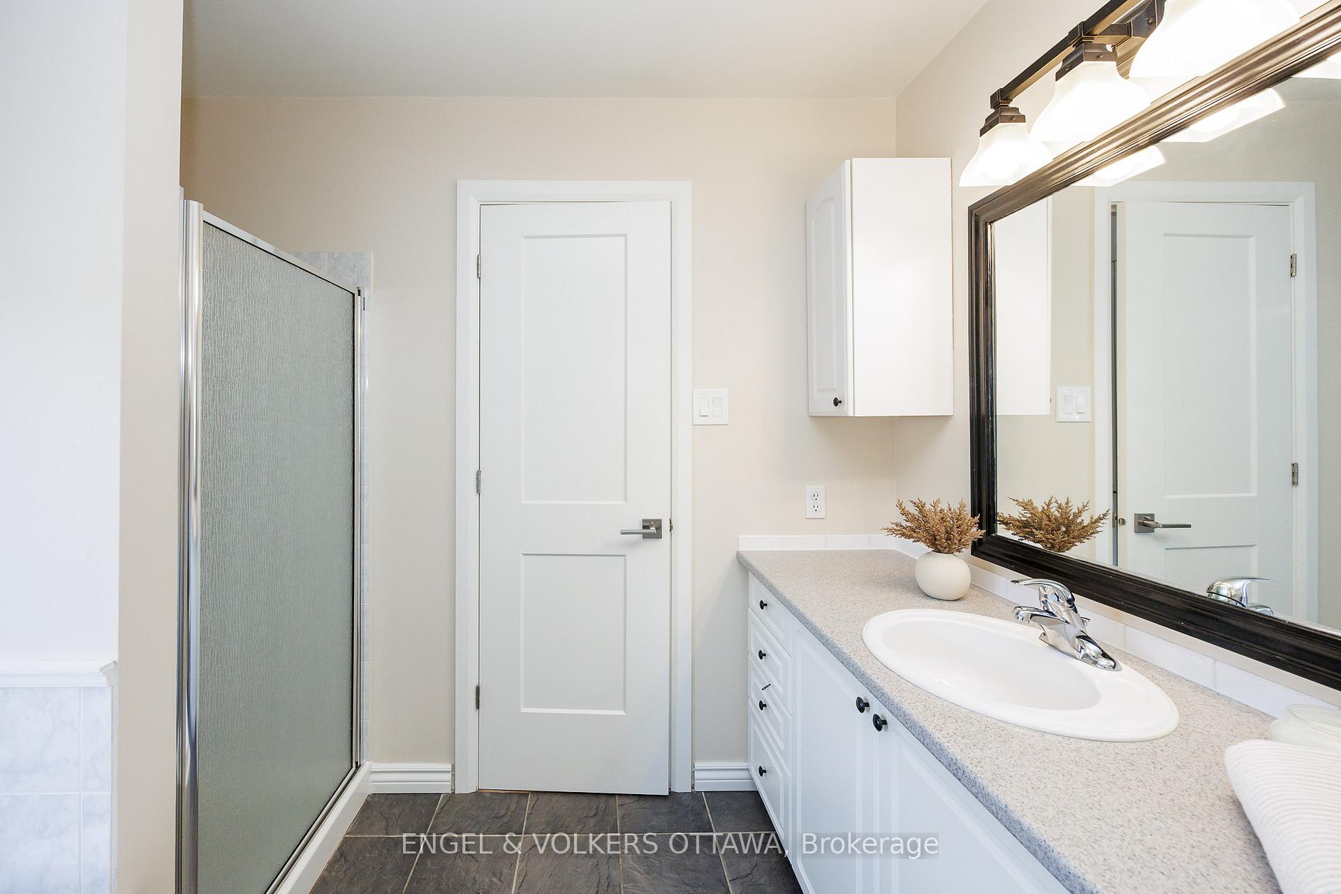 Photo 23 of 14 Rossan Street, Ottawa, Barrhaven East — HOMEH
