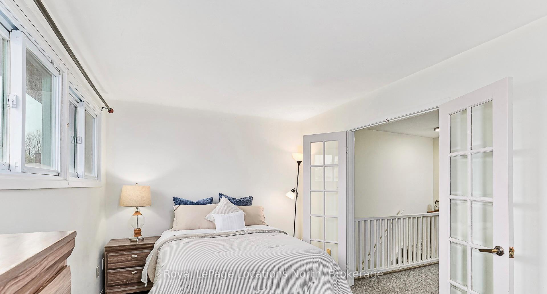 Photo 12 of 581 Tenth Street, Collingwood — HOMEH