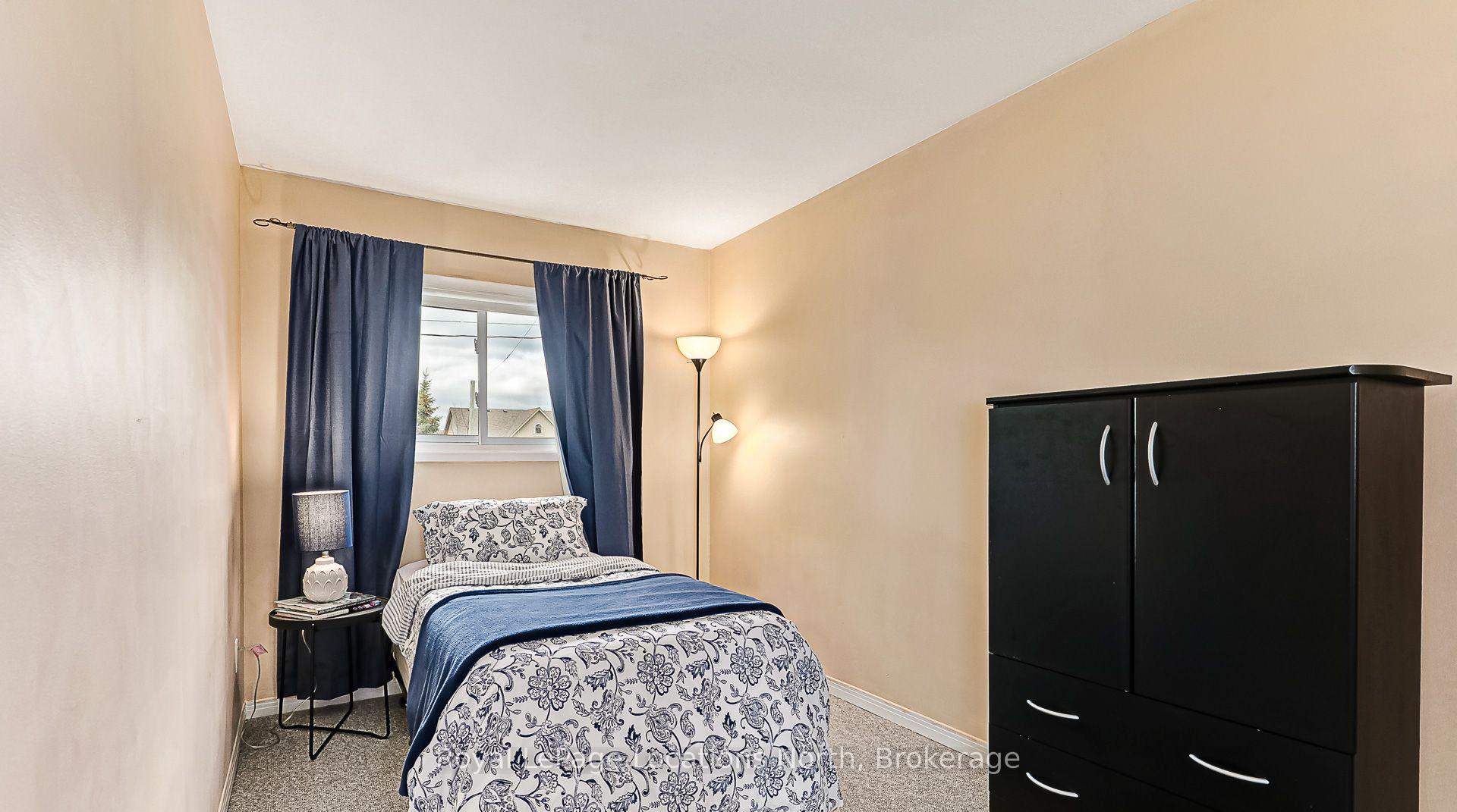 Photo 21 of 581 Tenth Street, Collingwood — HOMEH