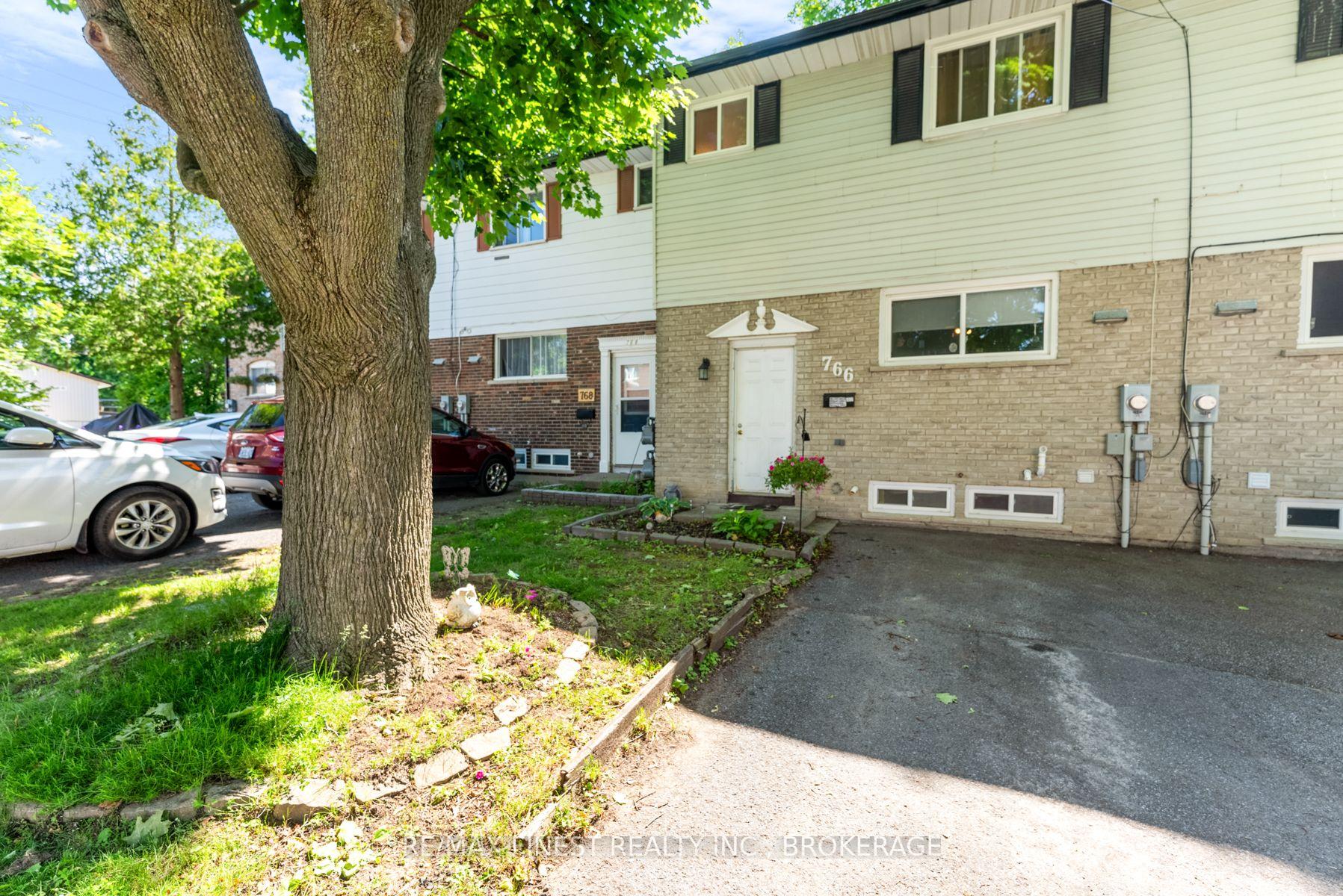 Photo 3 of 766 Ashwood Drive, Kingston — HOMEH