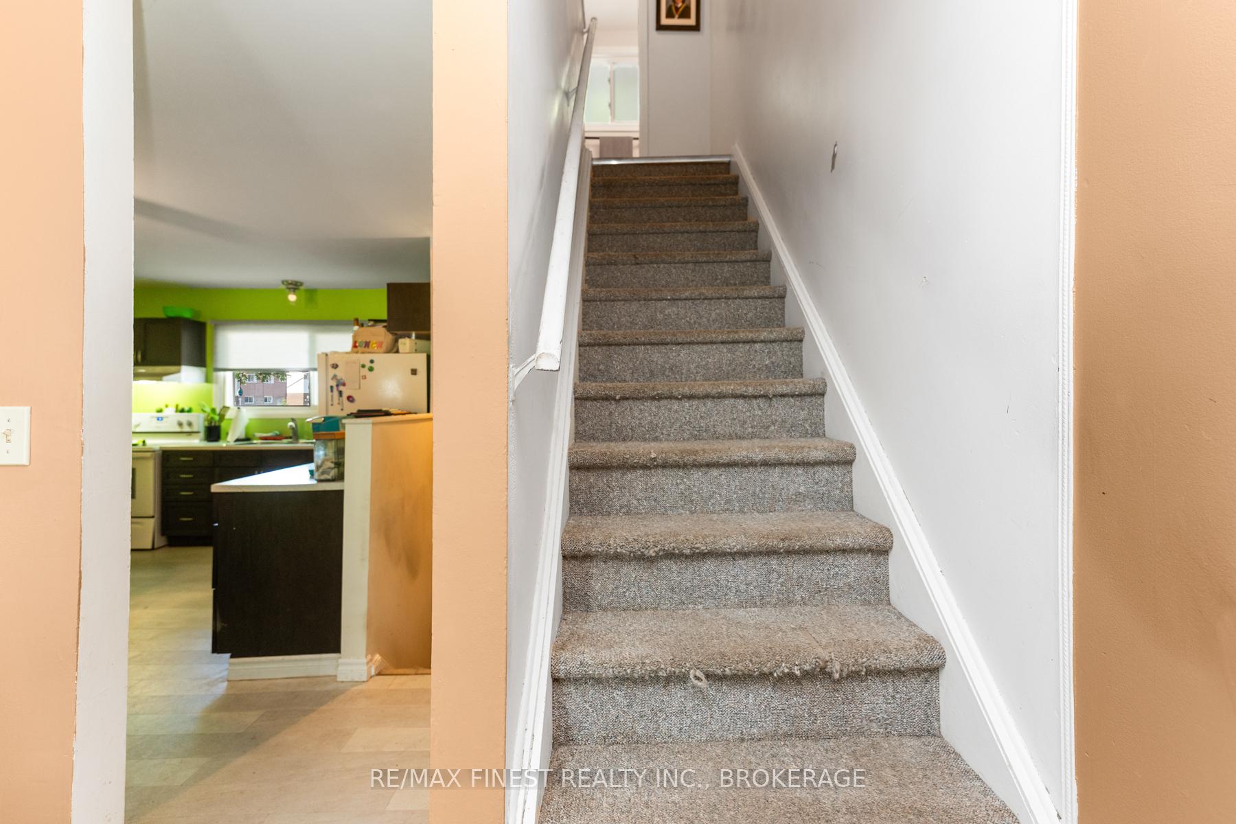 Photo 19 of 766 Ashwood Drive, Kingston — HOMEH