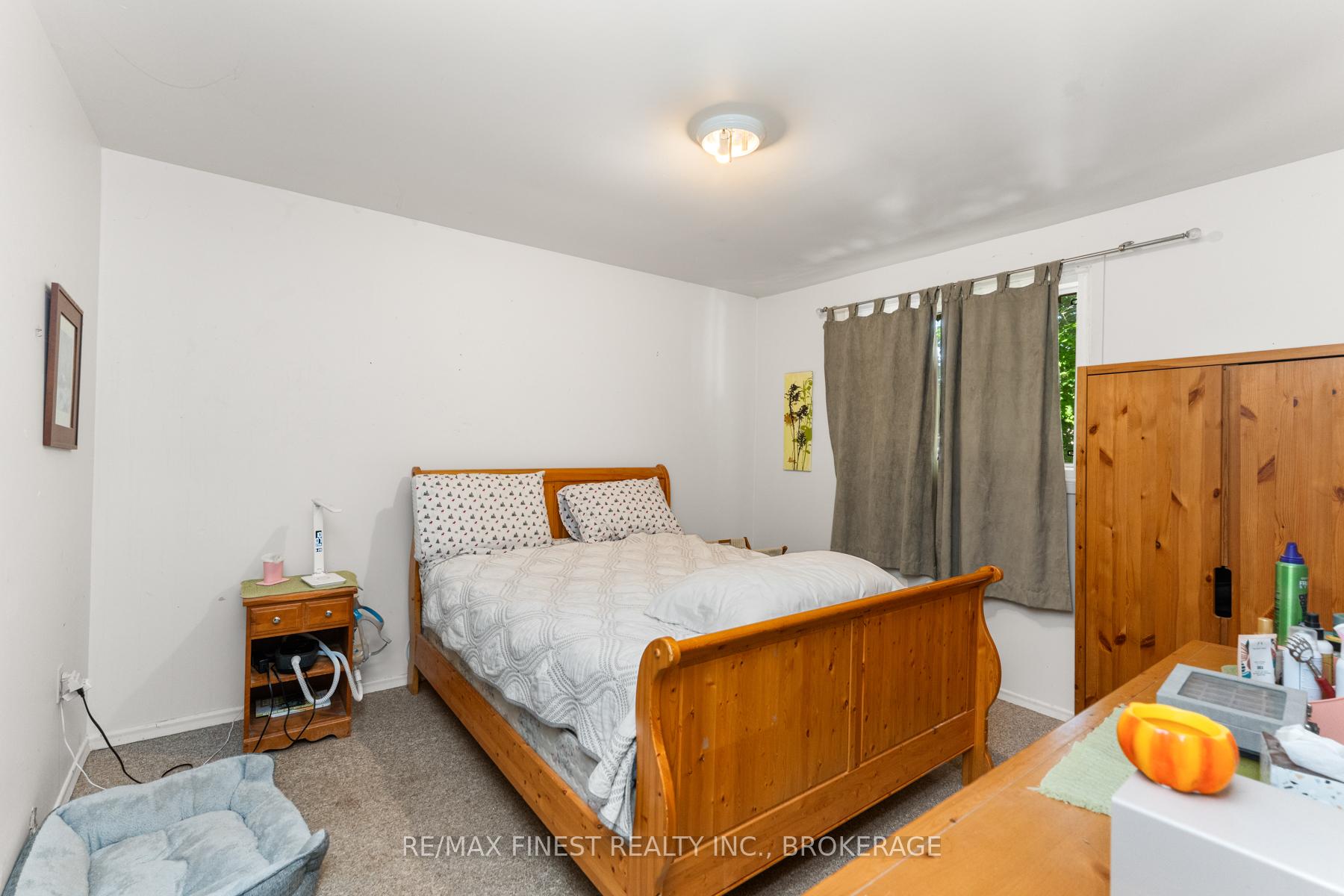 Photo 17 of 766 Ashwood Drive, Kingston — HOMEH