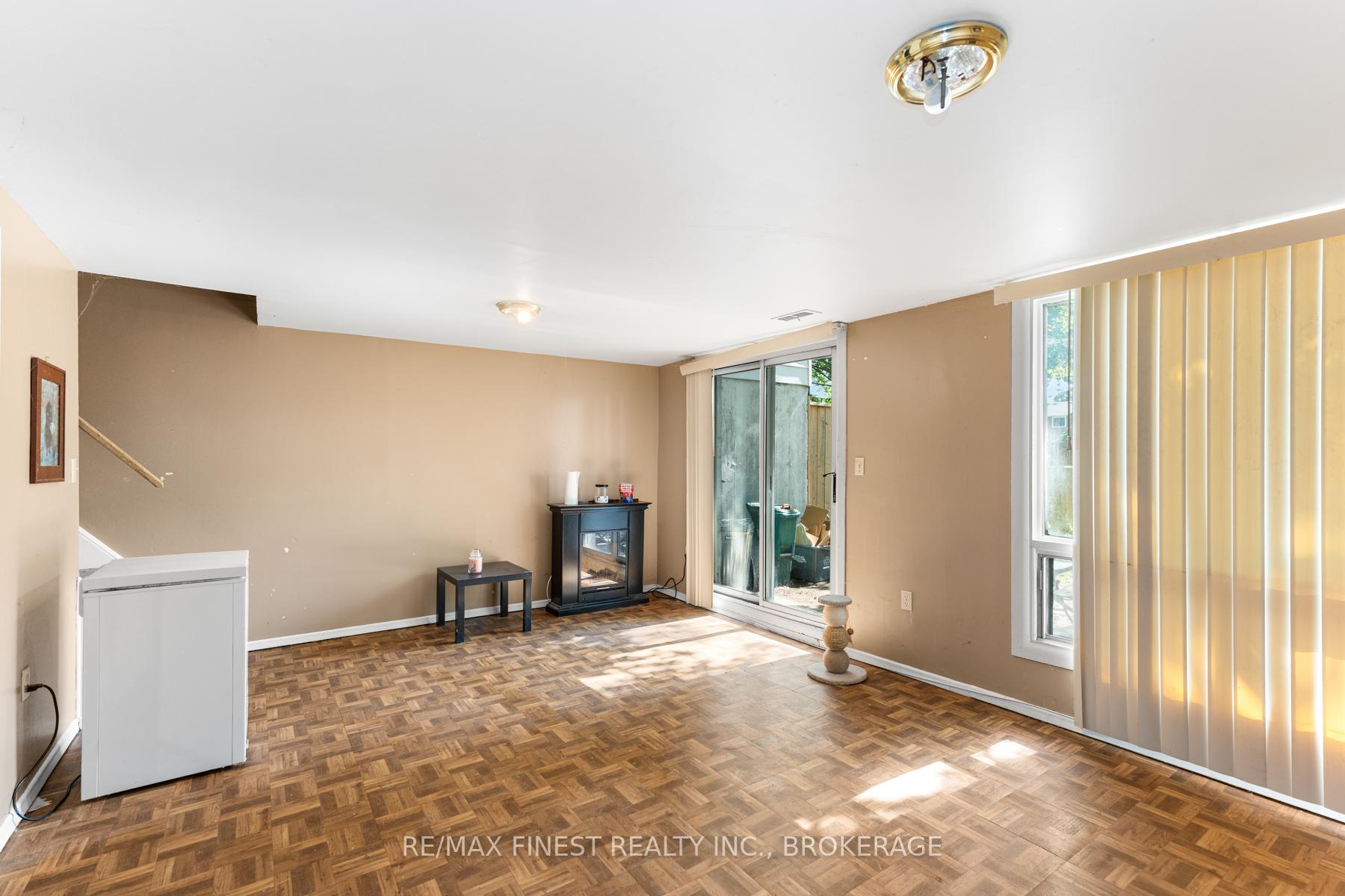 Photo 27 of 766 Ashwood Drive, Kingston — HOMEH