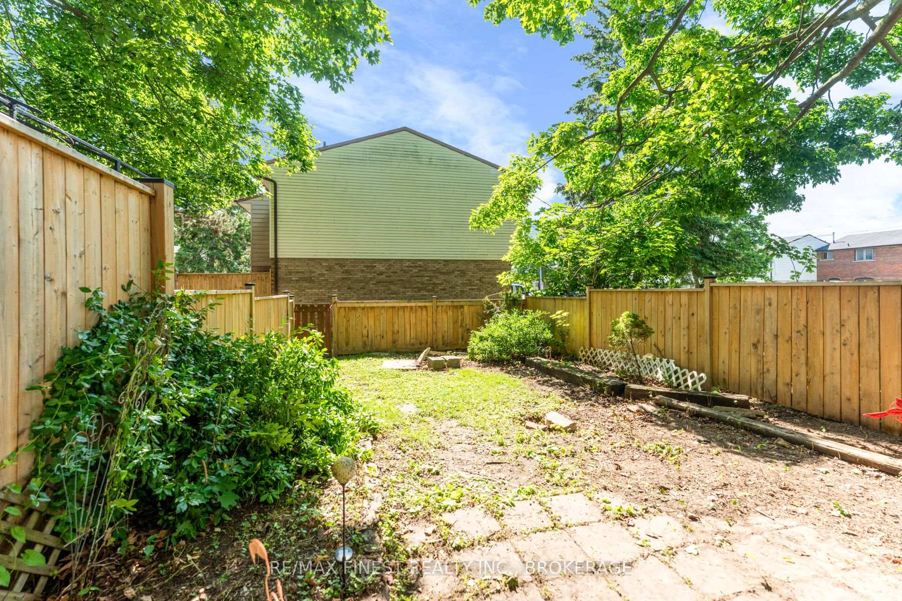 Photo 36 of 766 Ashwood Drive, Kingston — HOMEH