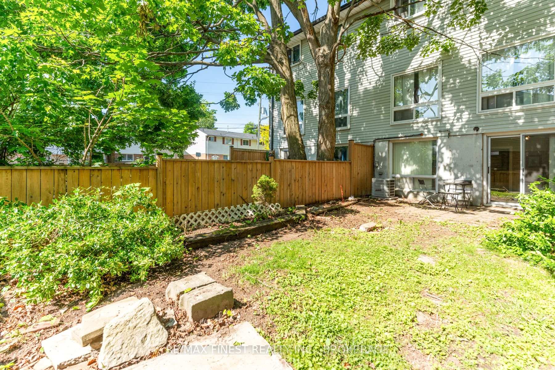 Photo 46 of 766 Ashwood Drive, Kingston — HOMEH
