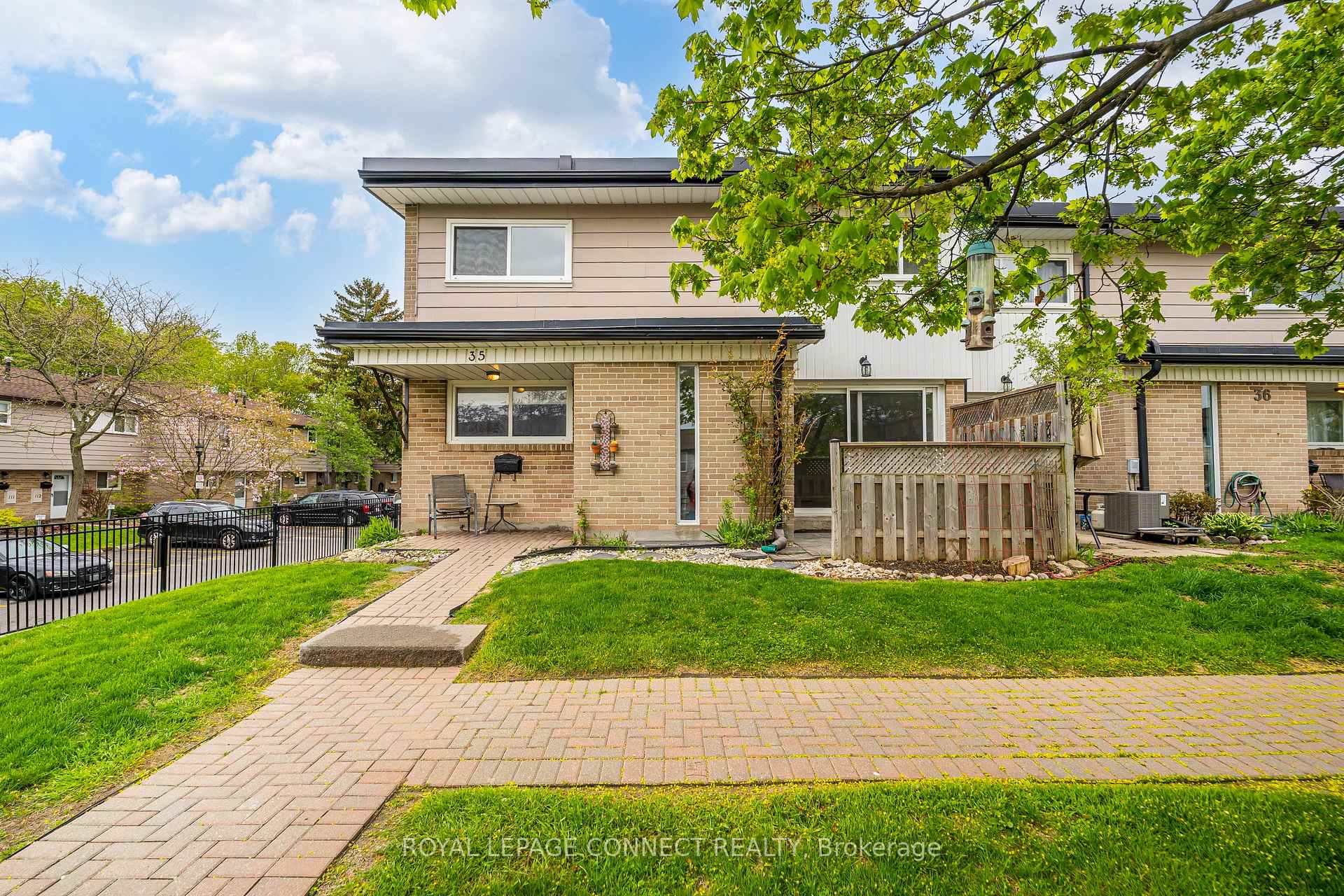 Photo 1 of Unit 35, 925 Bayly Street, Pickering, West Shore — HOMEH
