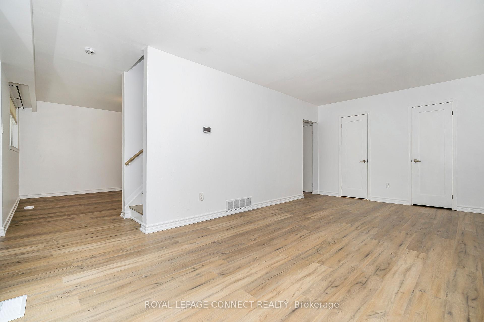 Photo 8 of Unit 35, 925 Bayly Street, Pickering, West Shore — HOMEH