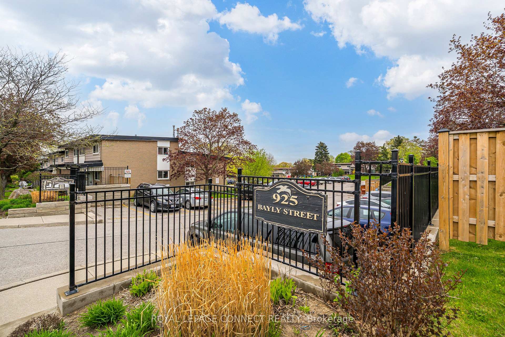 Photo 34 of Unit 35, 925 Bayly Street, Pickering, West Shore — HOMEH