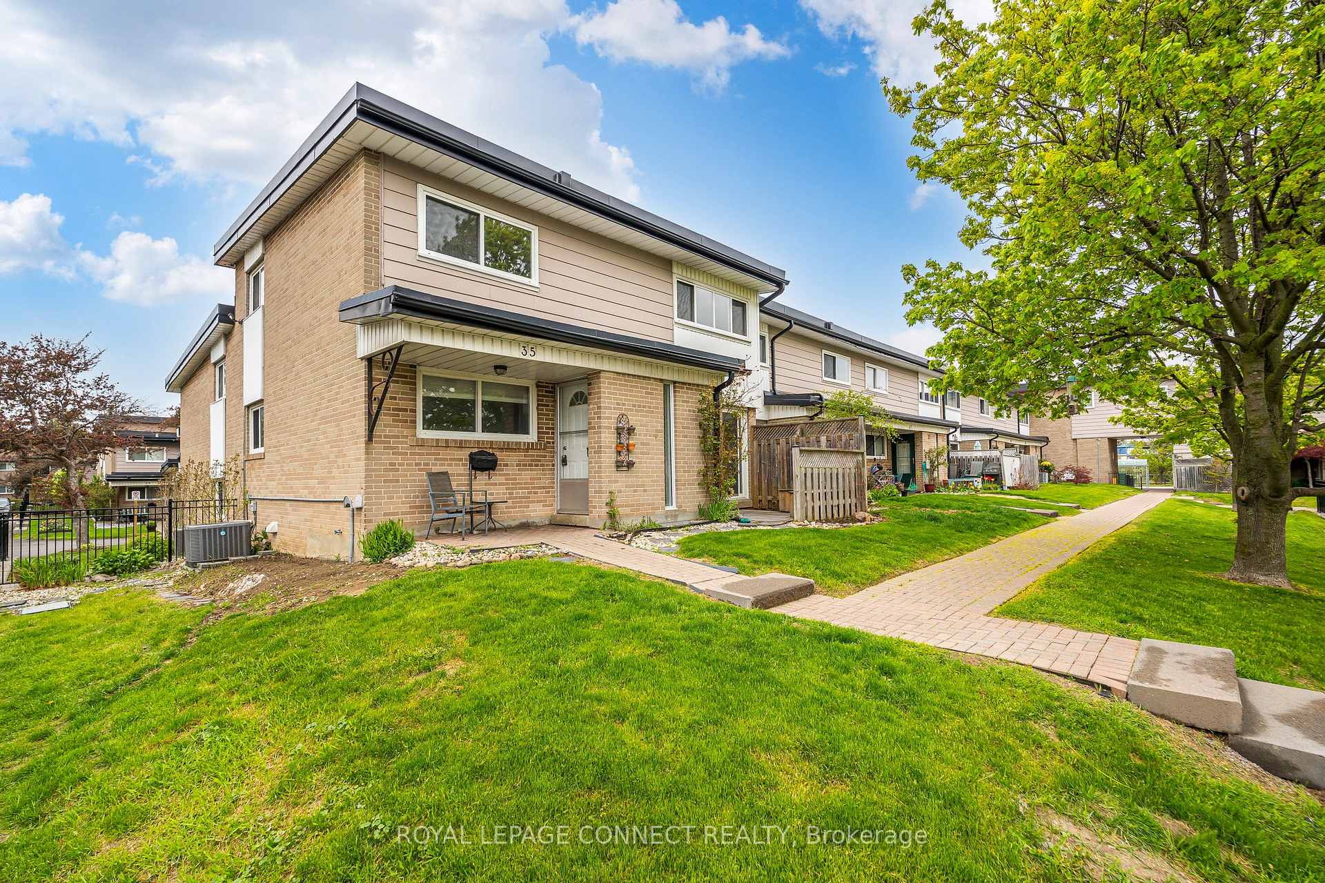 Photo 32 of Unit 35, 925 Bayly Street, Pickering, West Shore — HOMEH