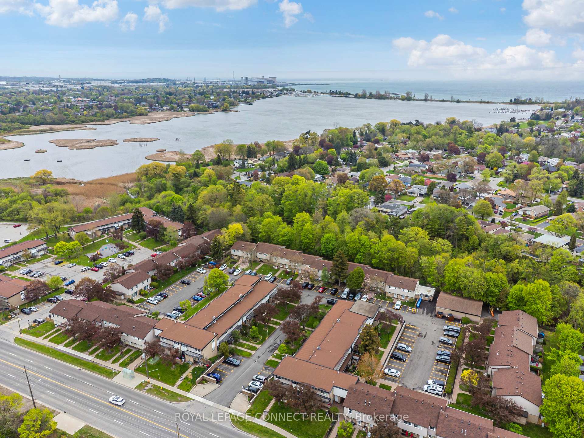 Photo 37 of Unit 35, 925 Bayly Street, Pickering, West Shore — HOMEH