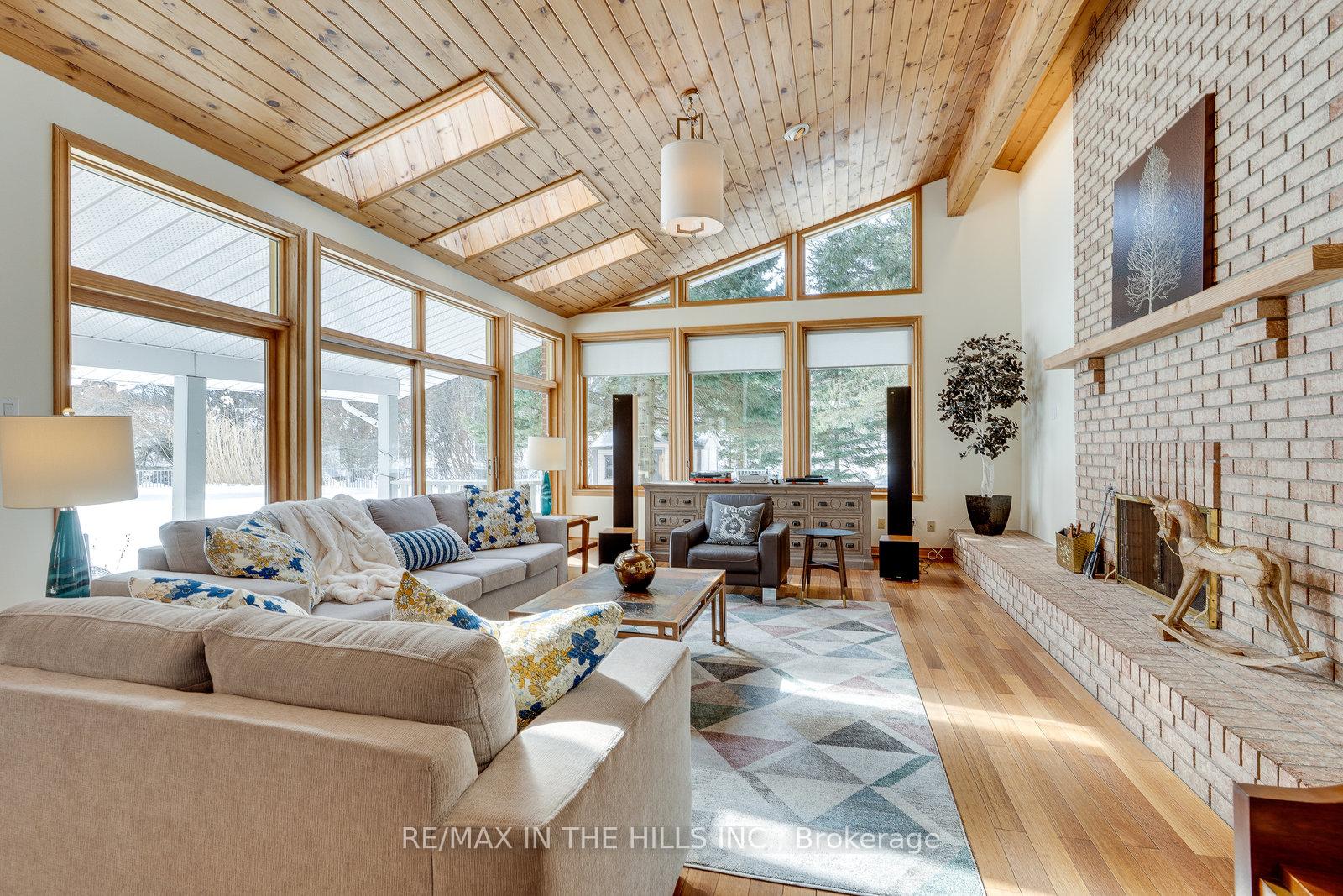Photo 4 of 1 Berney Drive, Caledon, Caledon East — HOMEH