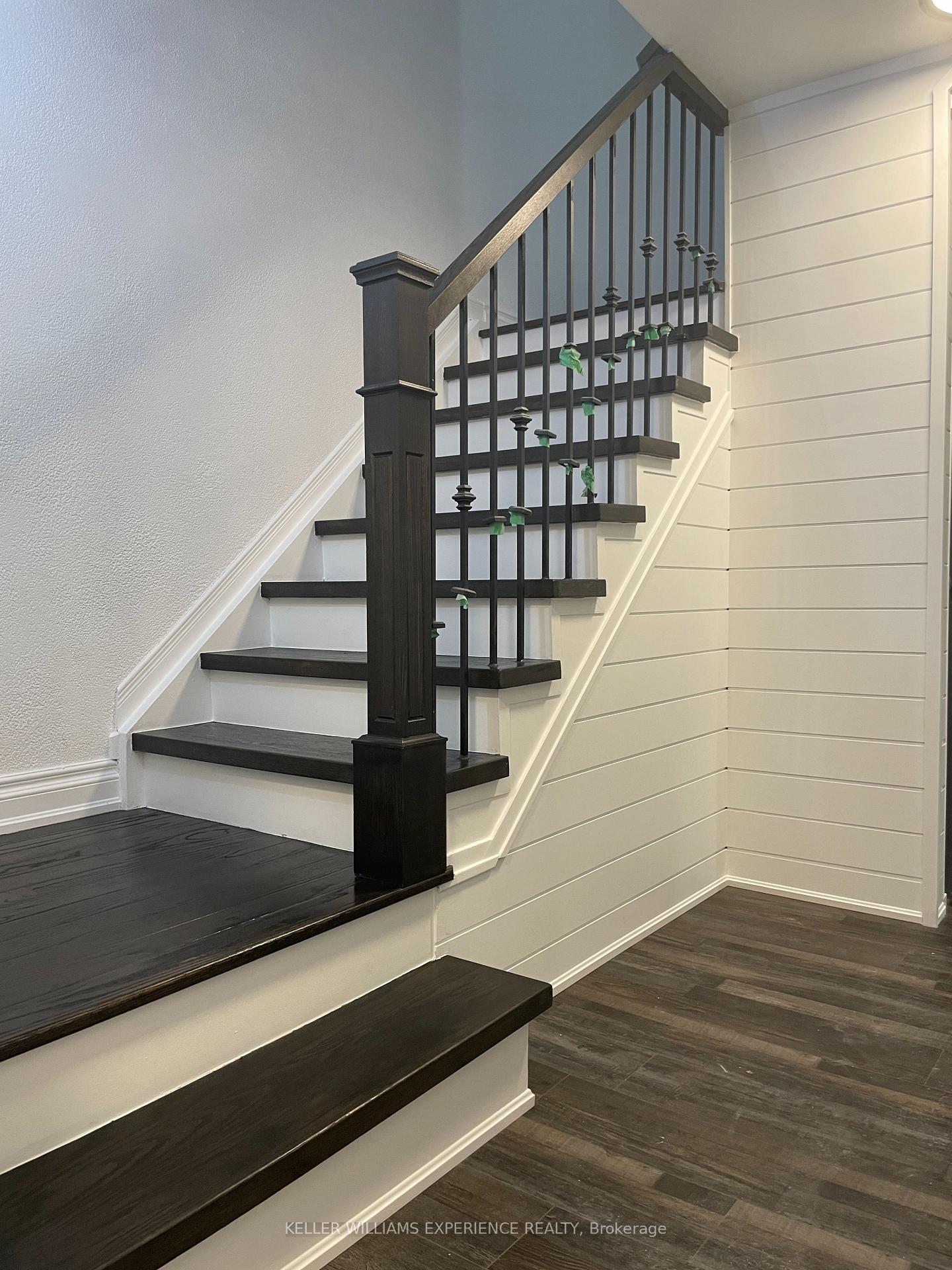 Photo 15 of Unit 28, 2 Bernick Drive, Barrie, 400 North — HOMEH