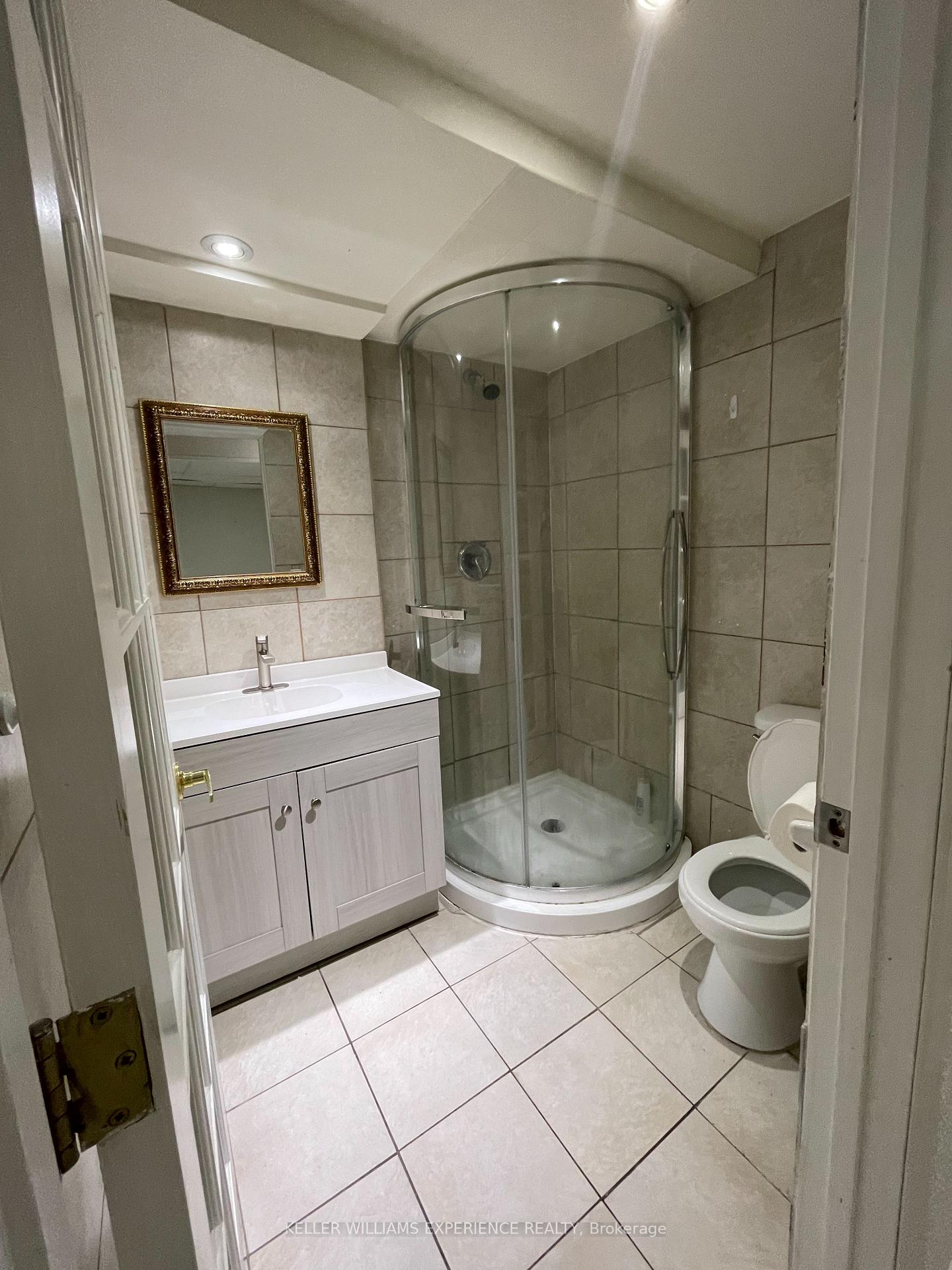 Photo 27 of Unit 28, 2 Bernick Drive, Barrie, 400 North — HOMEH