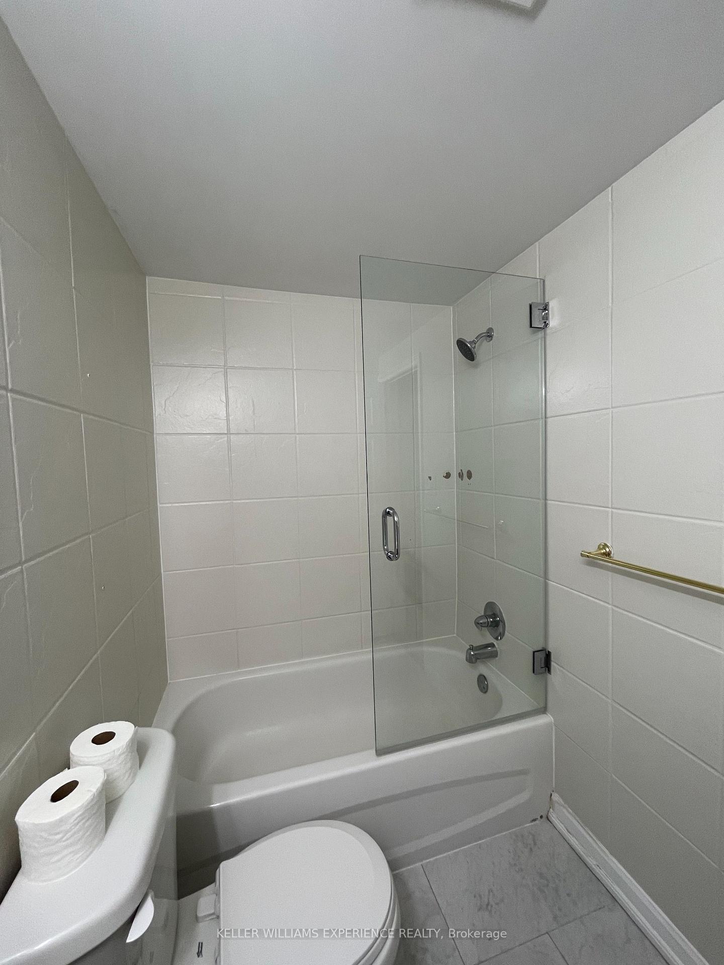 Photo 23 of Unit 28, 2 Bernick Drive, Barrie, 400 North — HOMEH