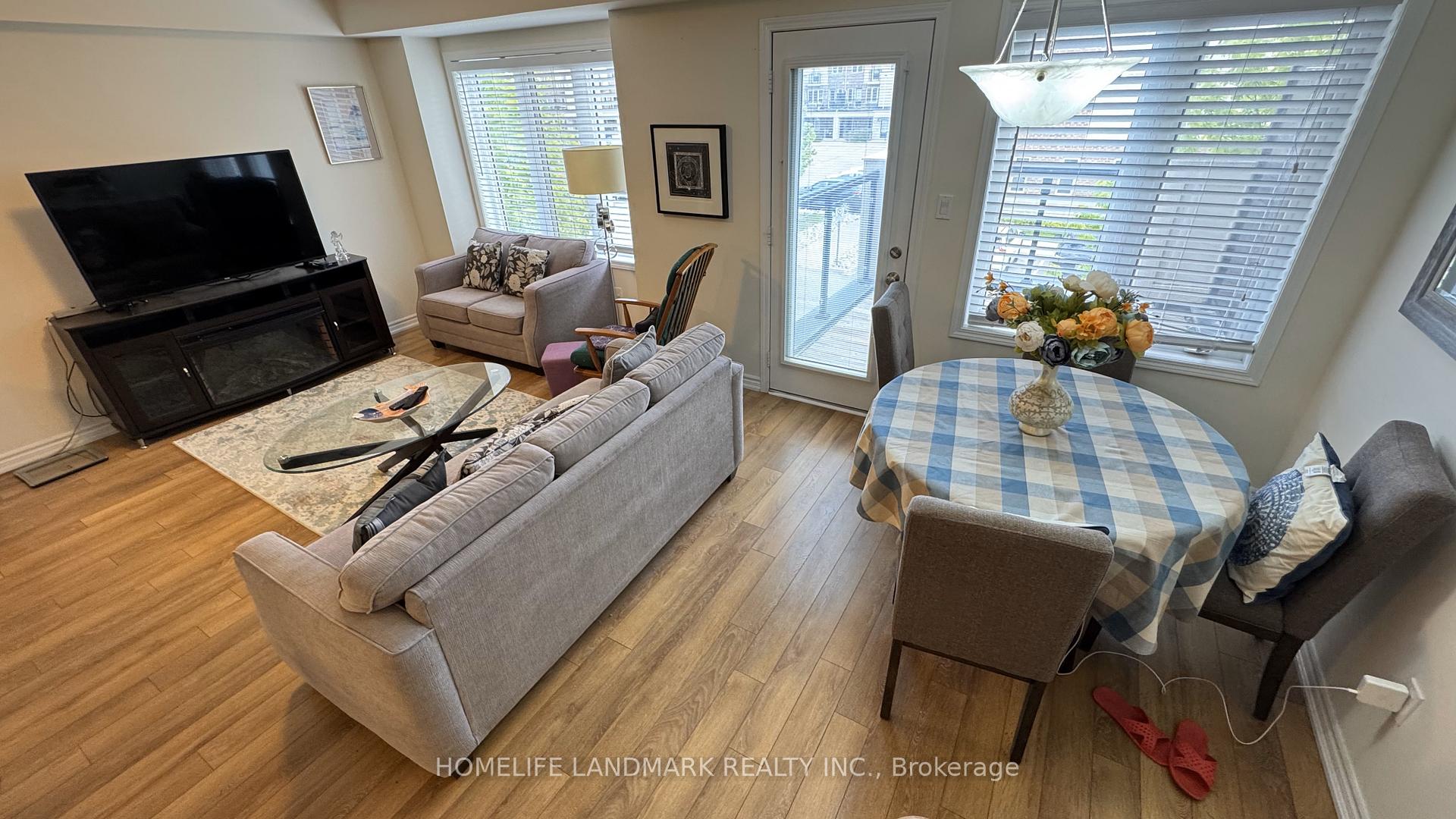 Photo 13 of 907 Apple Hill Lane, Kitchener — HOMEH