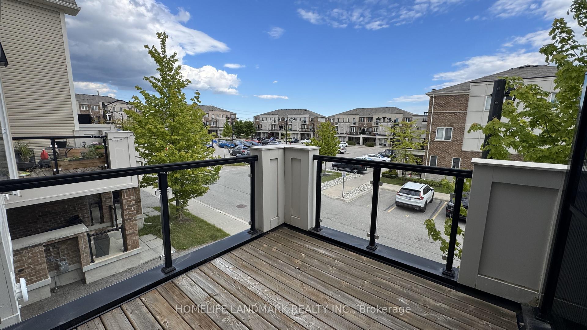 Photo 16 of 907 Apple Hill Lane, Kitchener — HOMEH