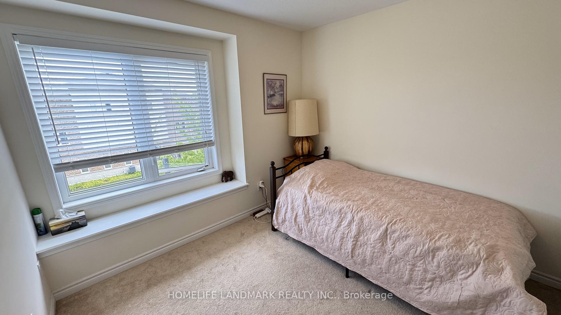 Photo 17 of 907 Apple Hill Lane, Kitchener — HOMEH