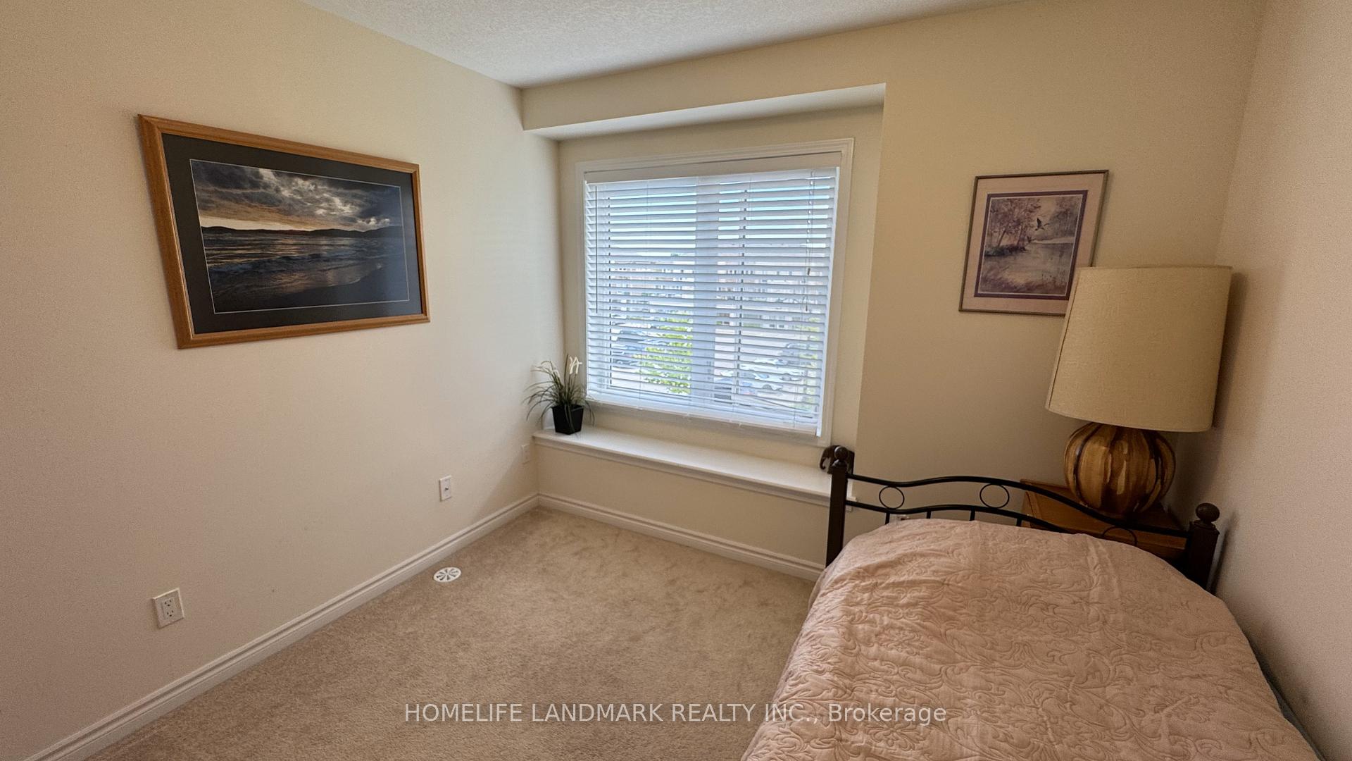 Photo 20 of 907 Apple Hill Lane, Kitchener — HOMEH