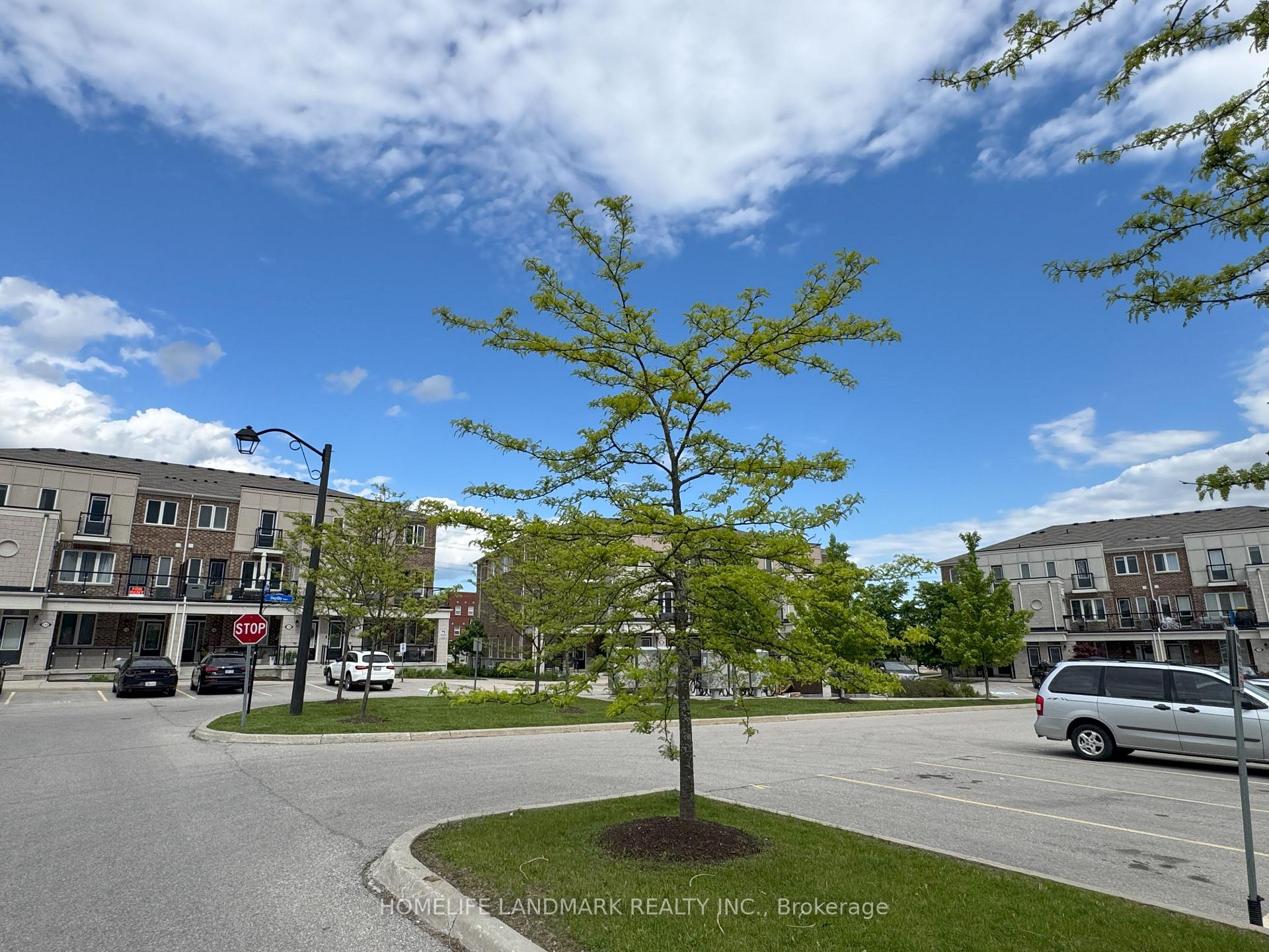 Photo 28 of 907 Apple Hill Lane, Kitchener — HOMEH