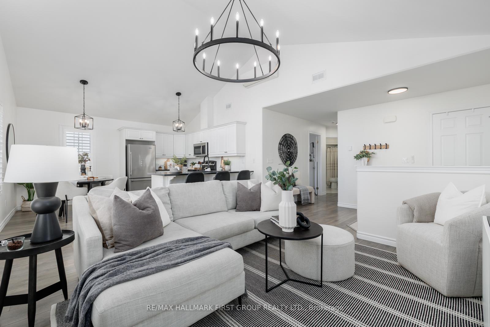 Photo 2 of Unit 3103, 300 Croft Street, Port Hope — HOMEH