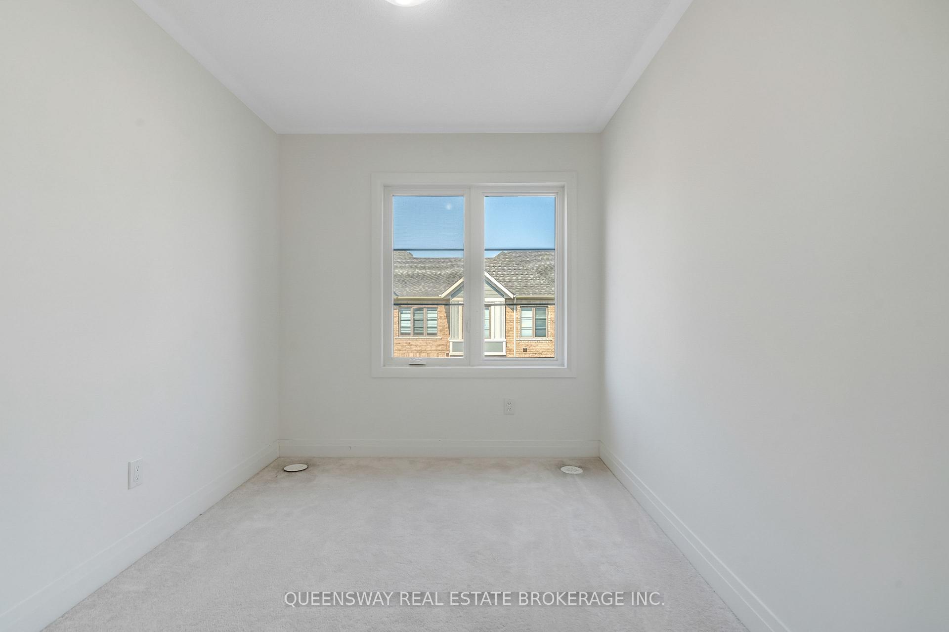 Photo 20 of 71 Waterside Way, Whitby, Port Whitby — HOMEH