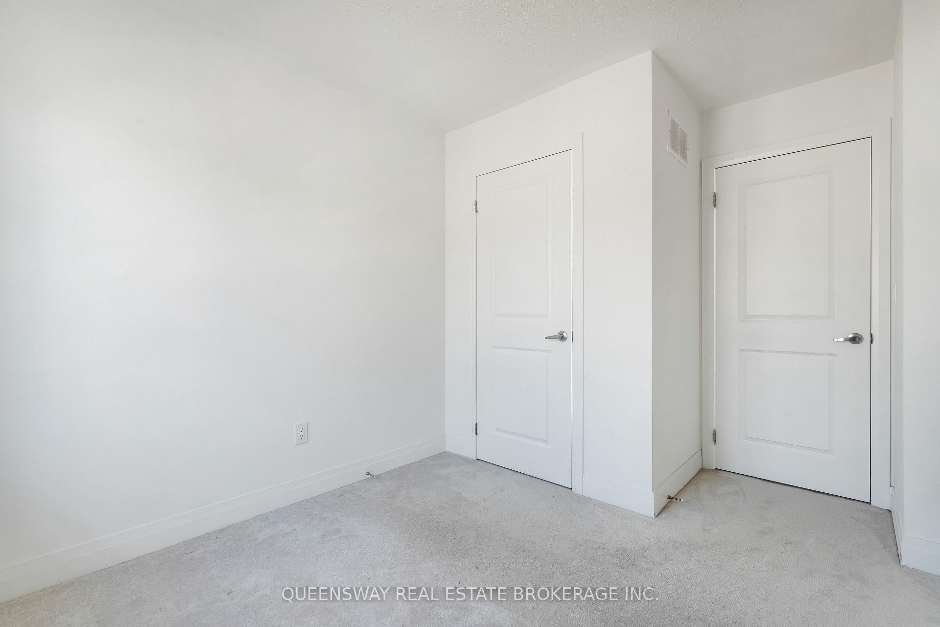 Photo 10 of 71 Waterside Way, Whitby, Port Whitby — HOMEH